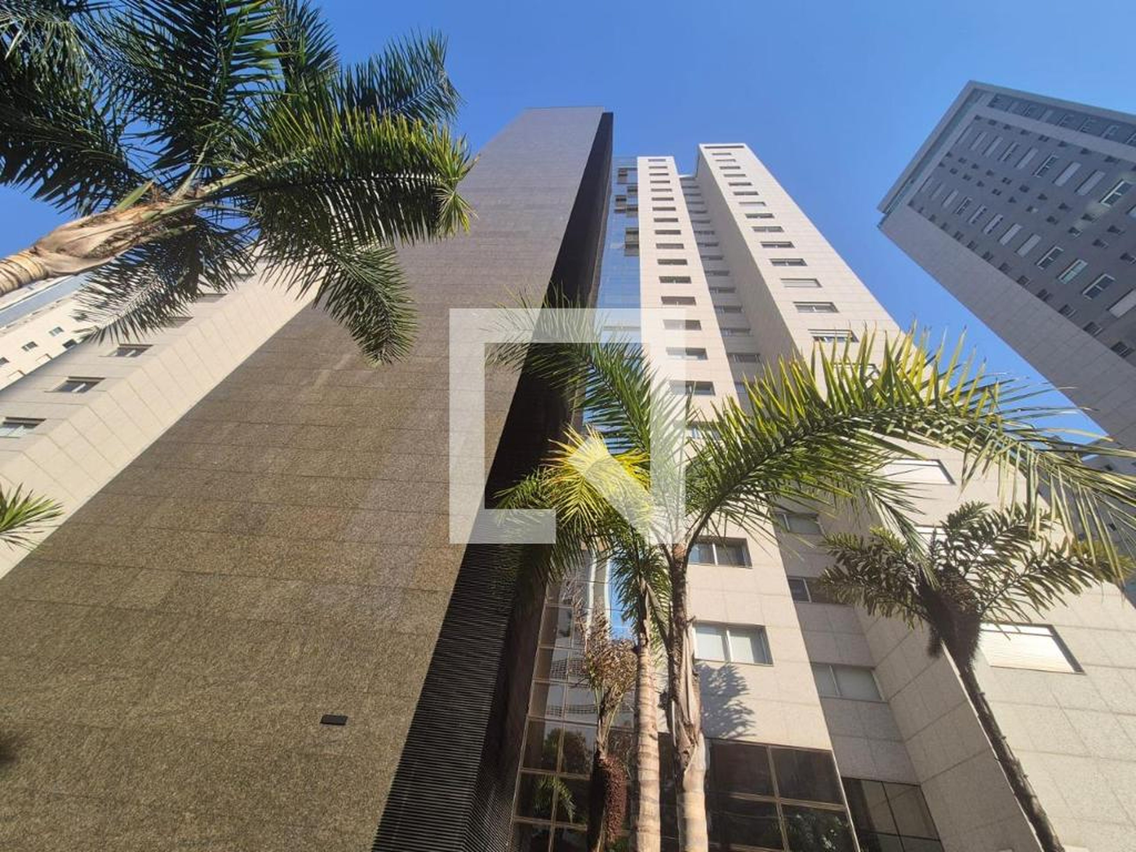 Fachada Condomínio Ed Green Tower Tennis Residence