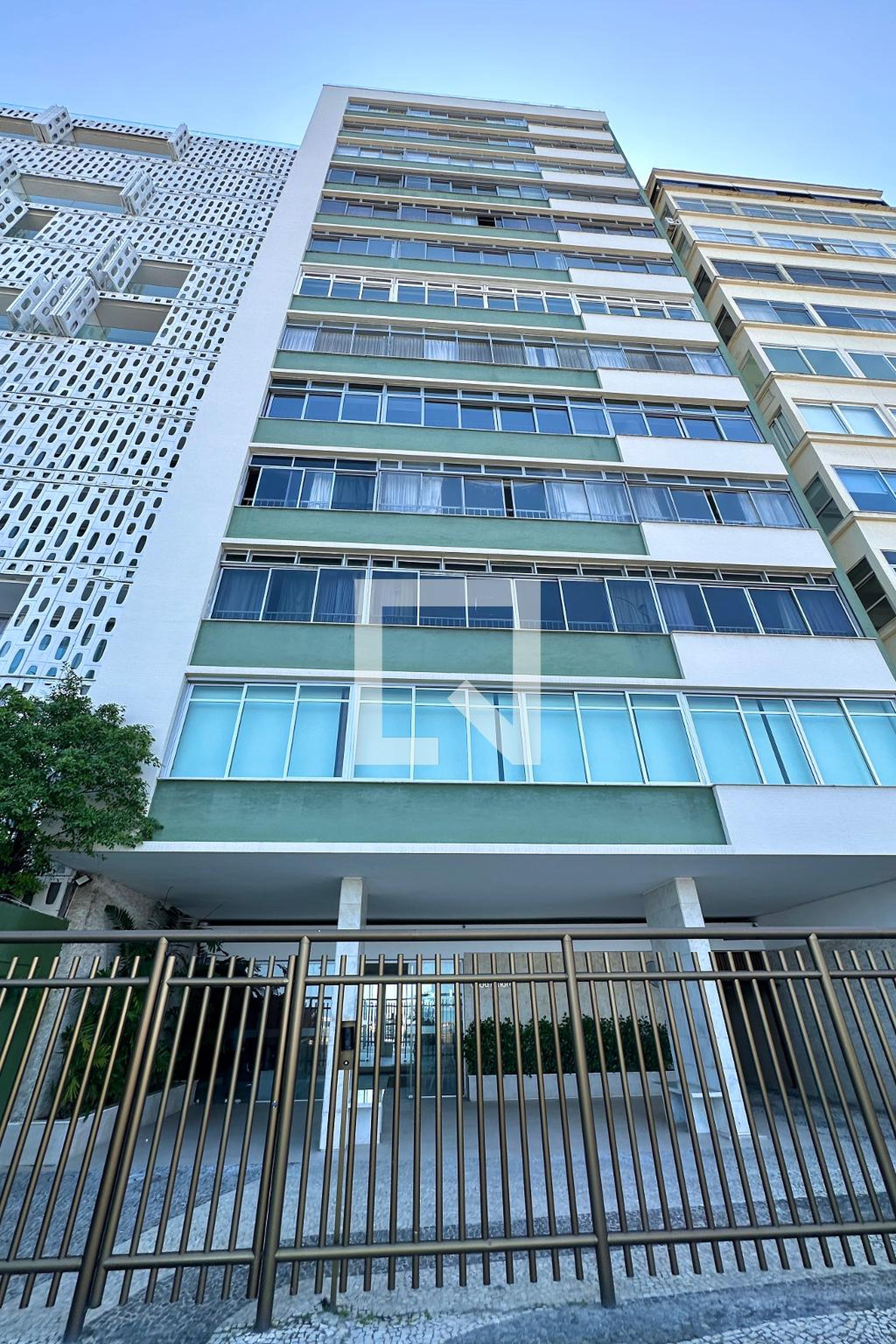 Fachada Condomínio em Avenida Atlântica, 3786