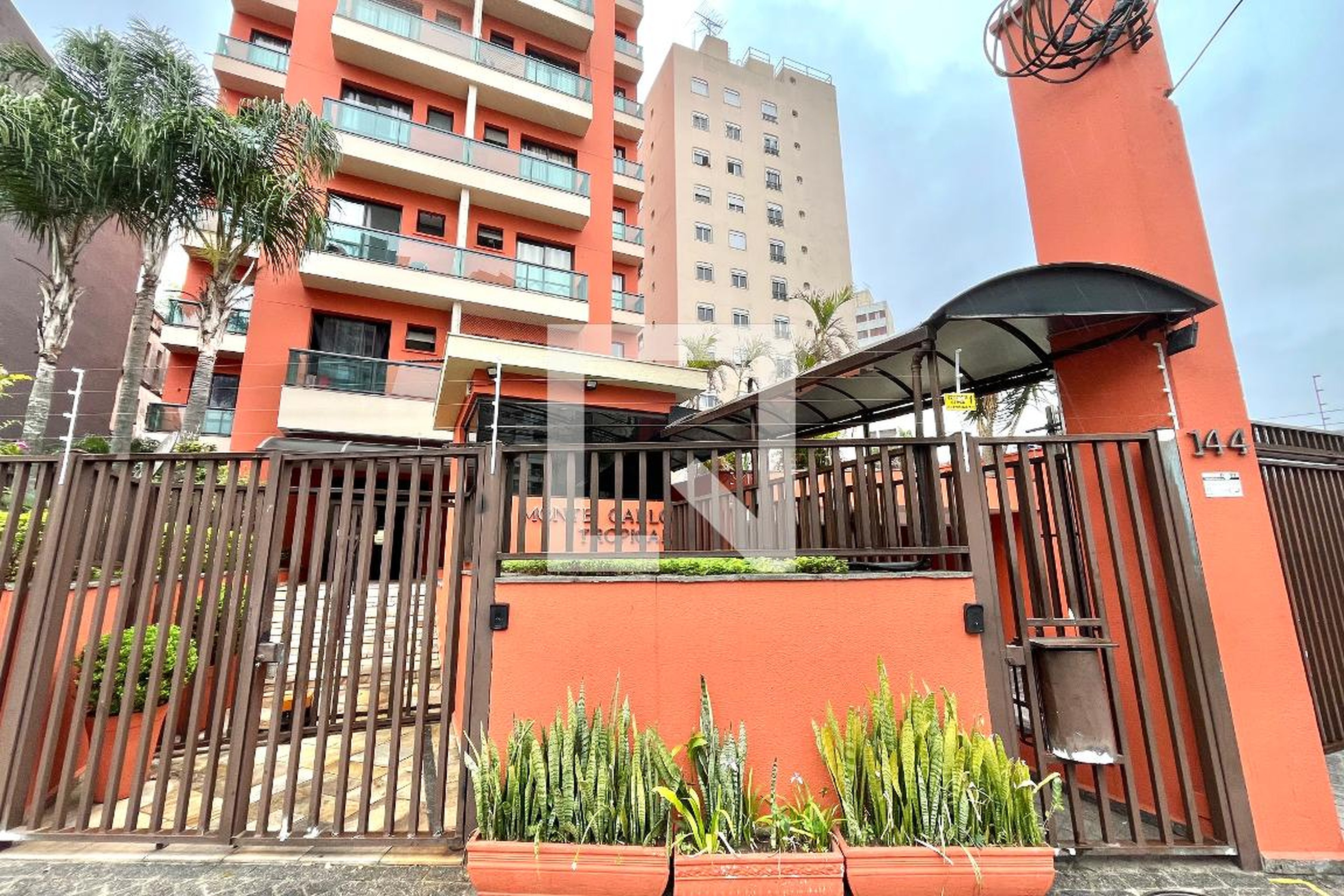 Fachada Edificio Monte  Carlo Tropical