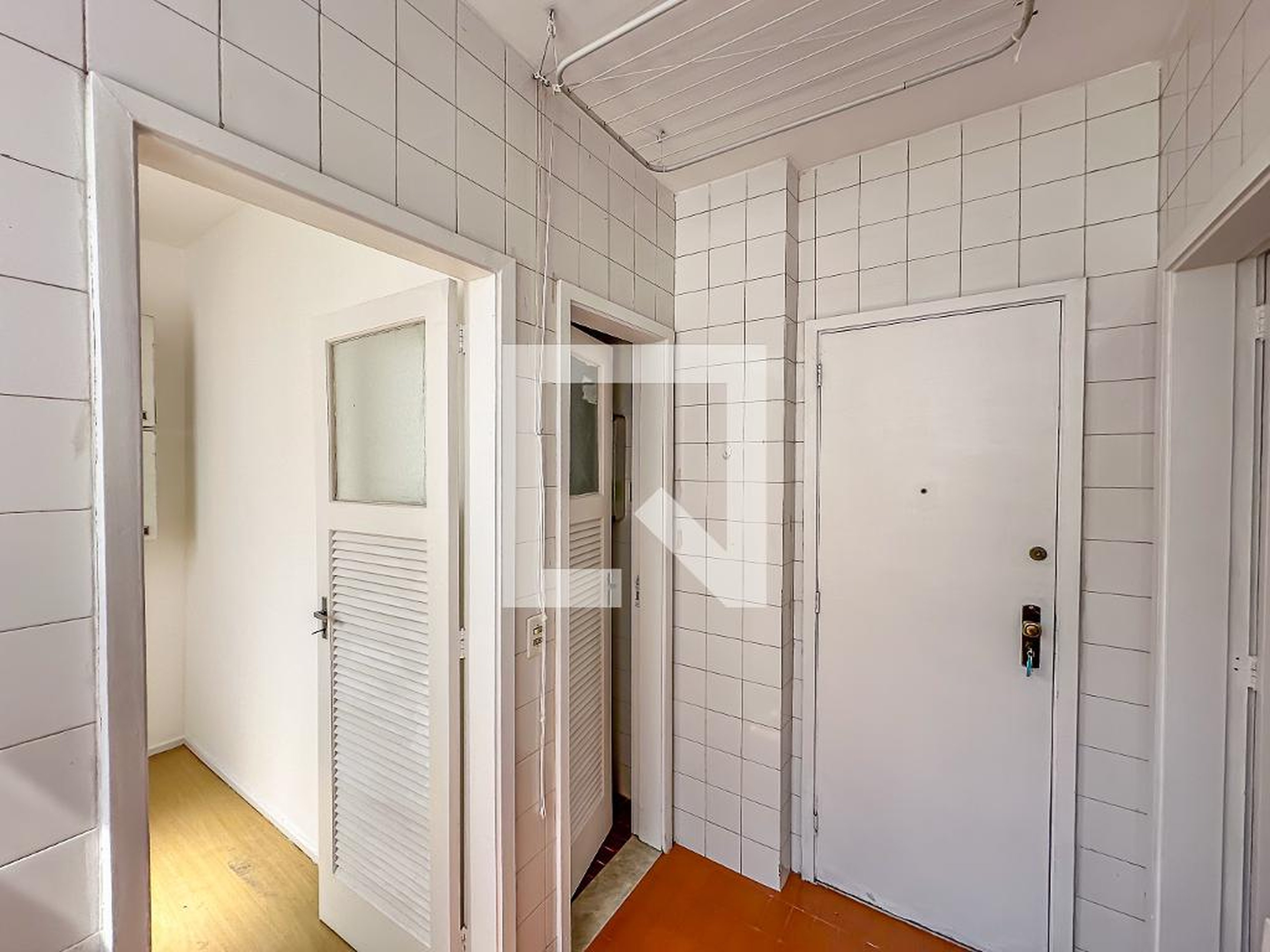 Entrada - Edifício Suave Caminho