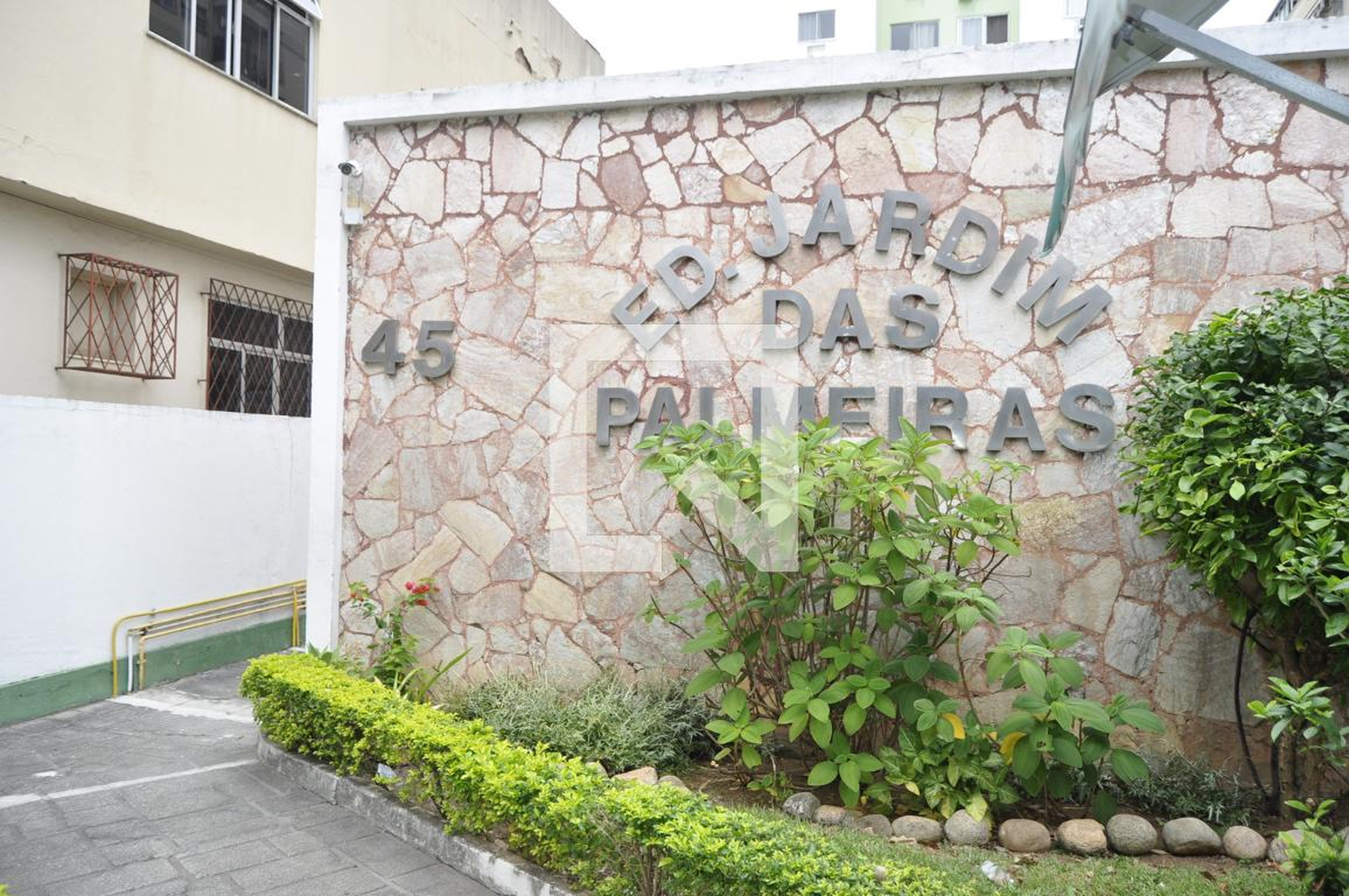 Fachada Condomínio Jardins das Palmeiras