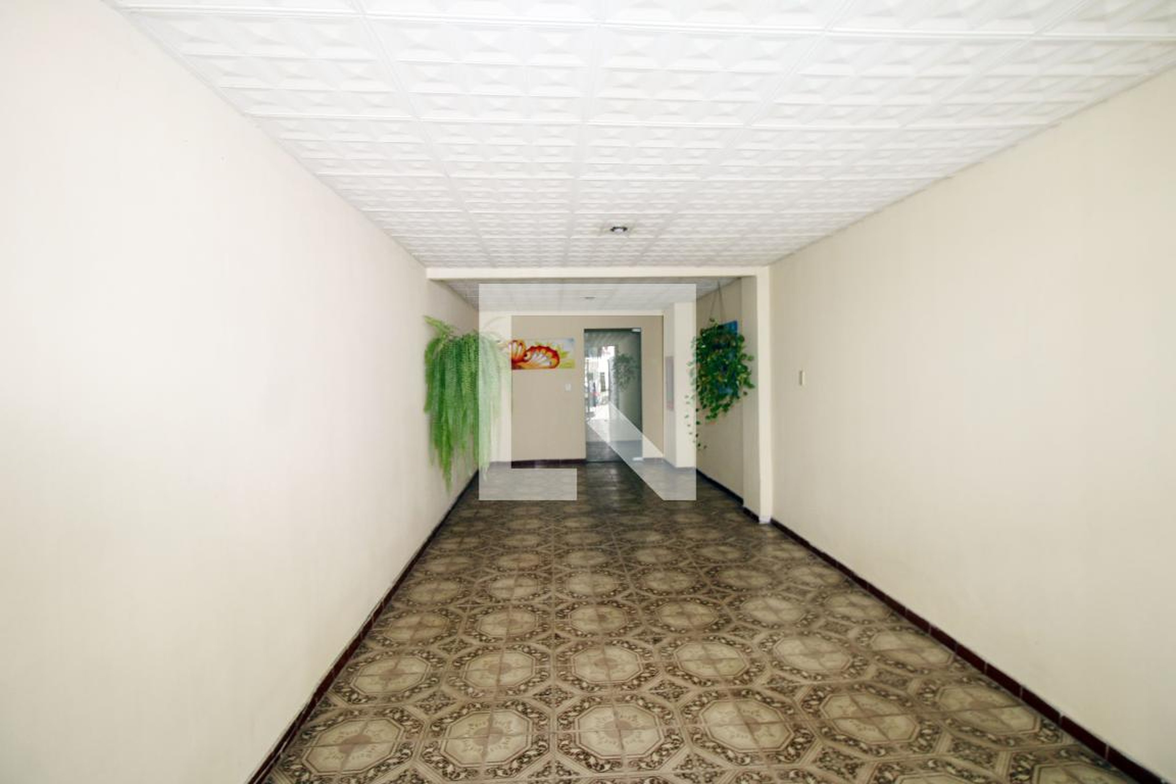 Hall social Condomínio em Rua Mendoza, 205