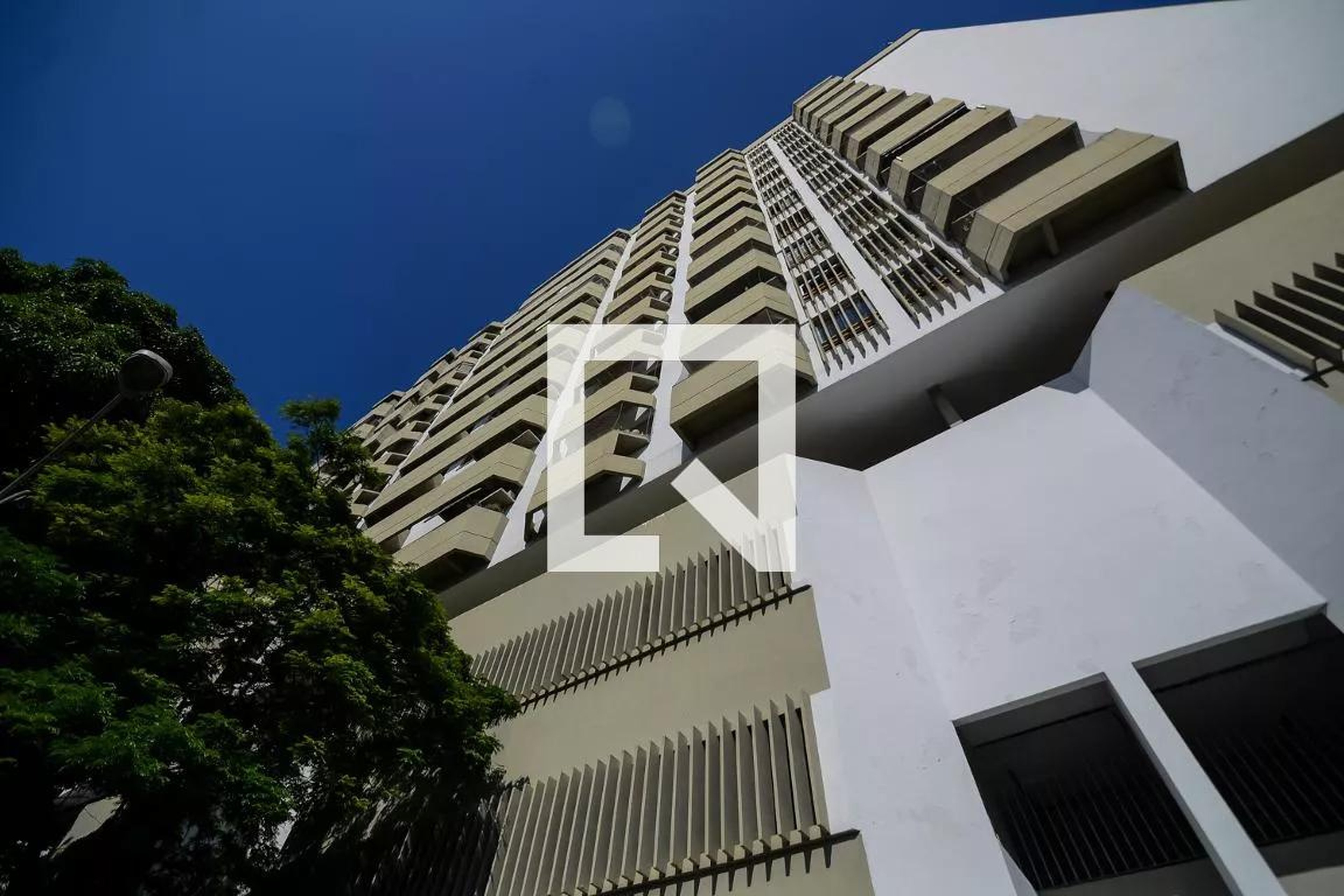 Fachada Condomínio em Rua Pará, 275