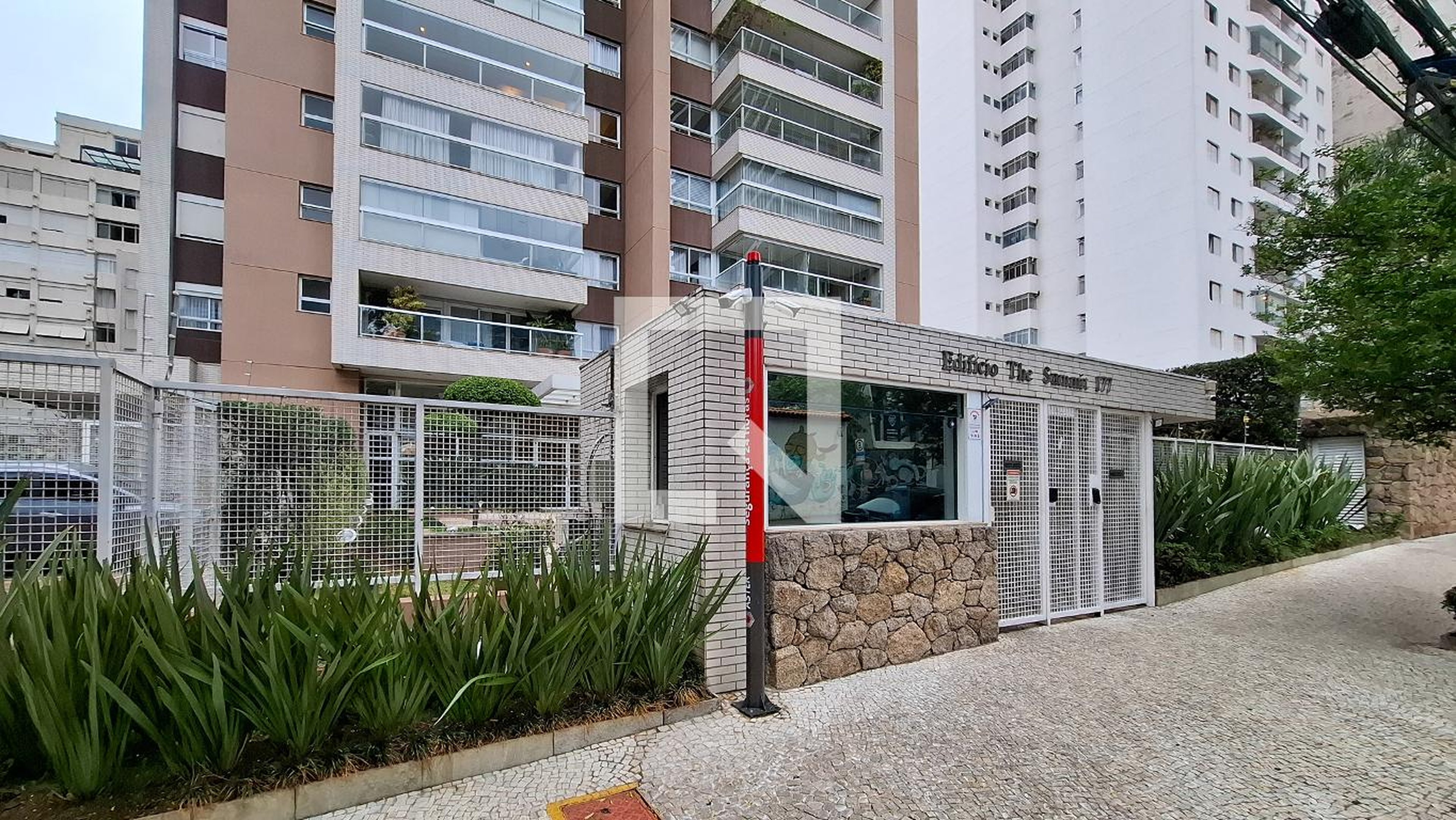 Fachada do Prédio Edifício The Summit