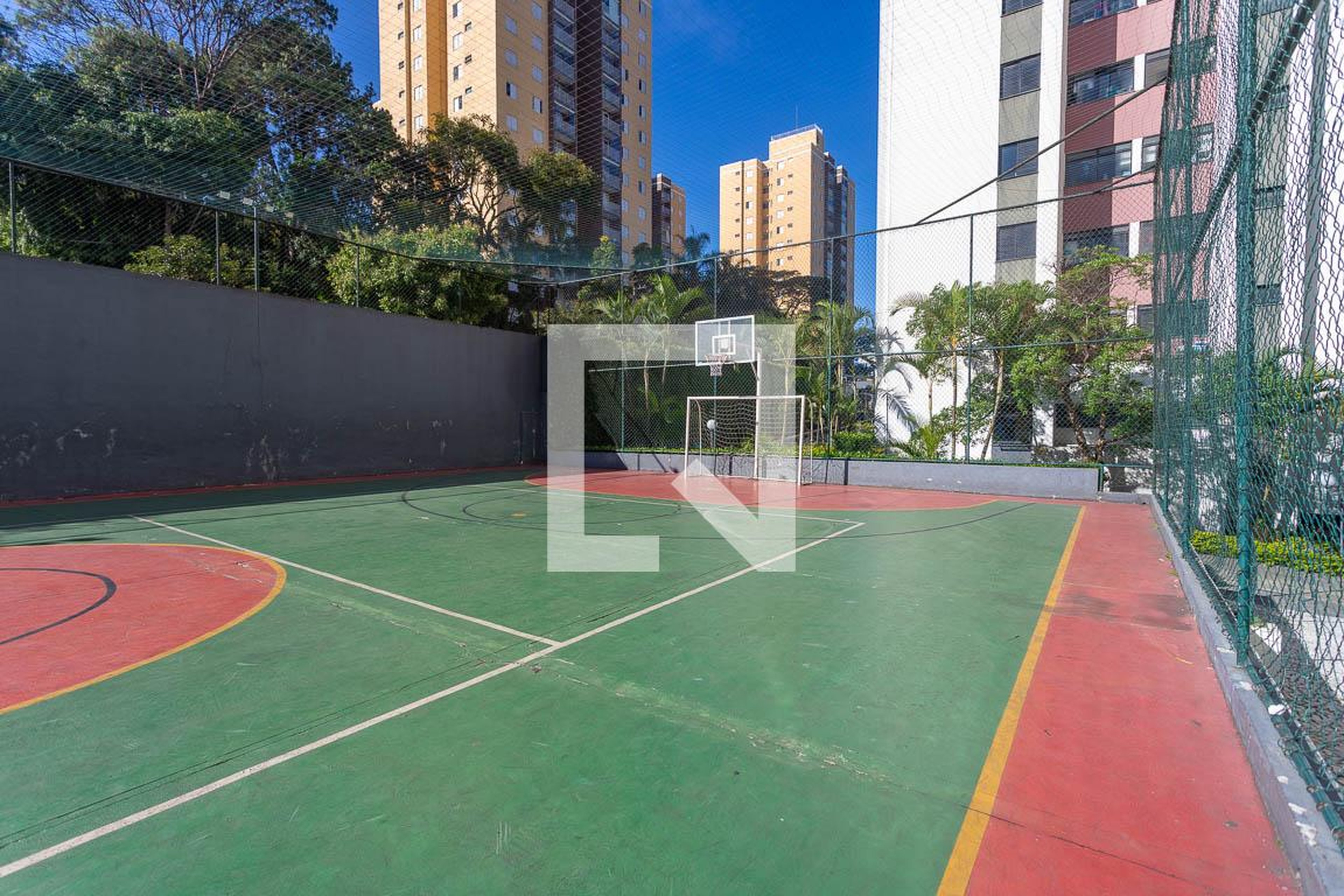 Quadra Esportiva - Four Seasons