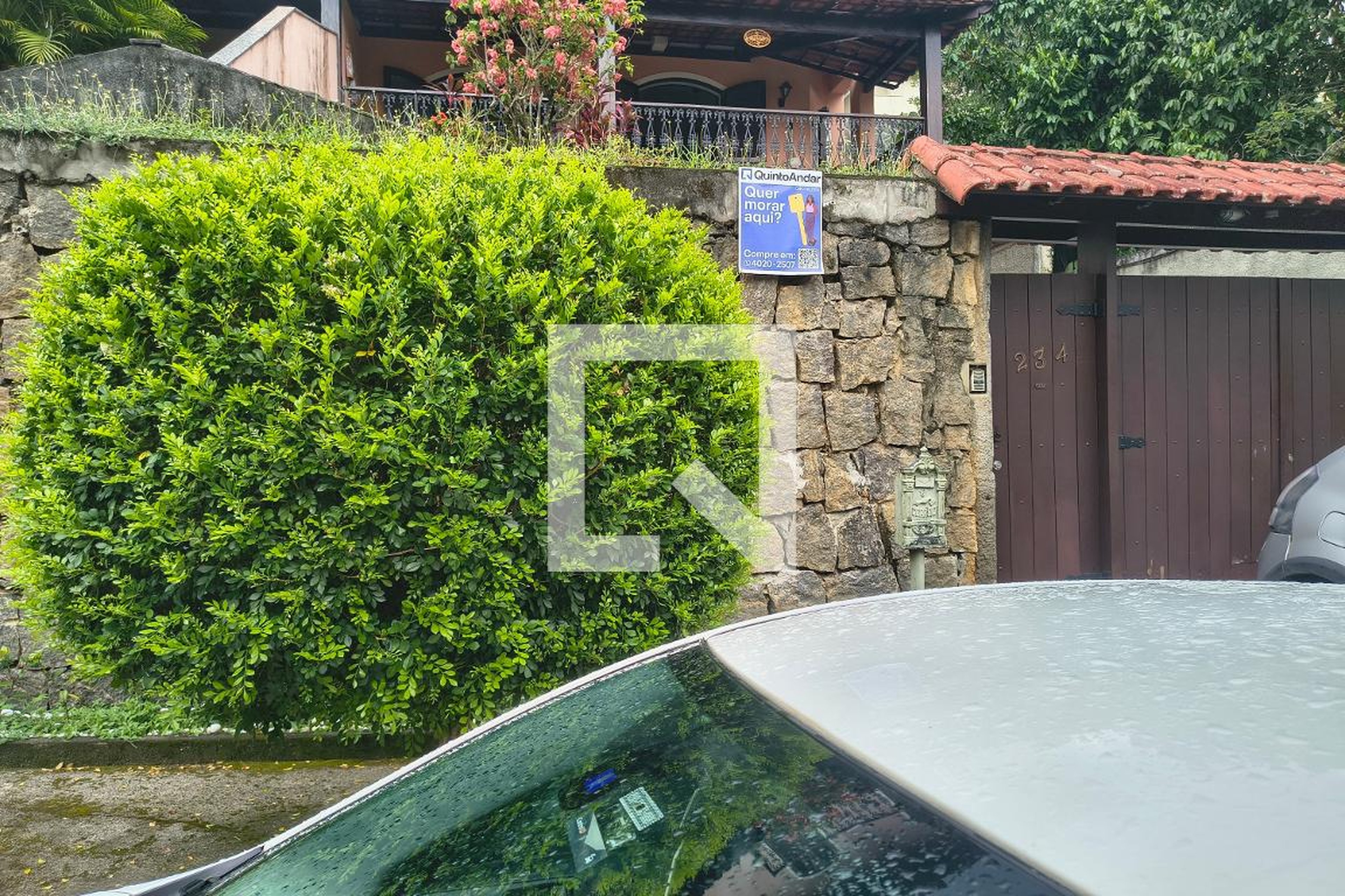 Fachada Condomínio em Rua Antônio da Costa Magalhães, 234