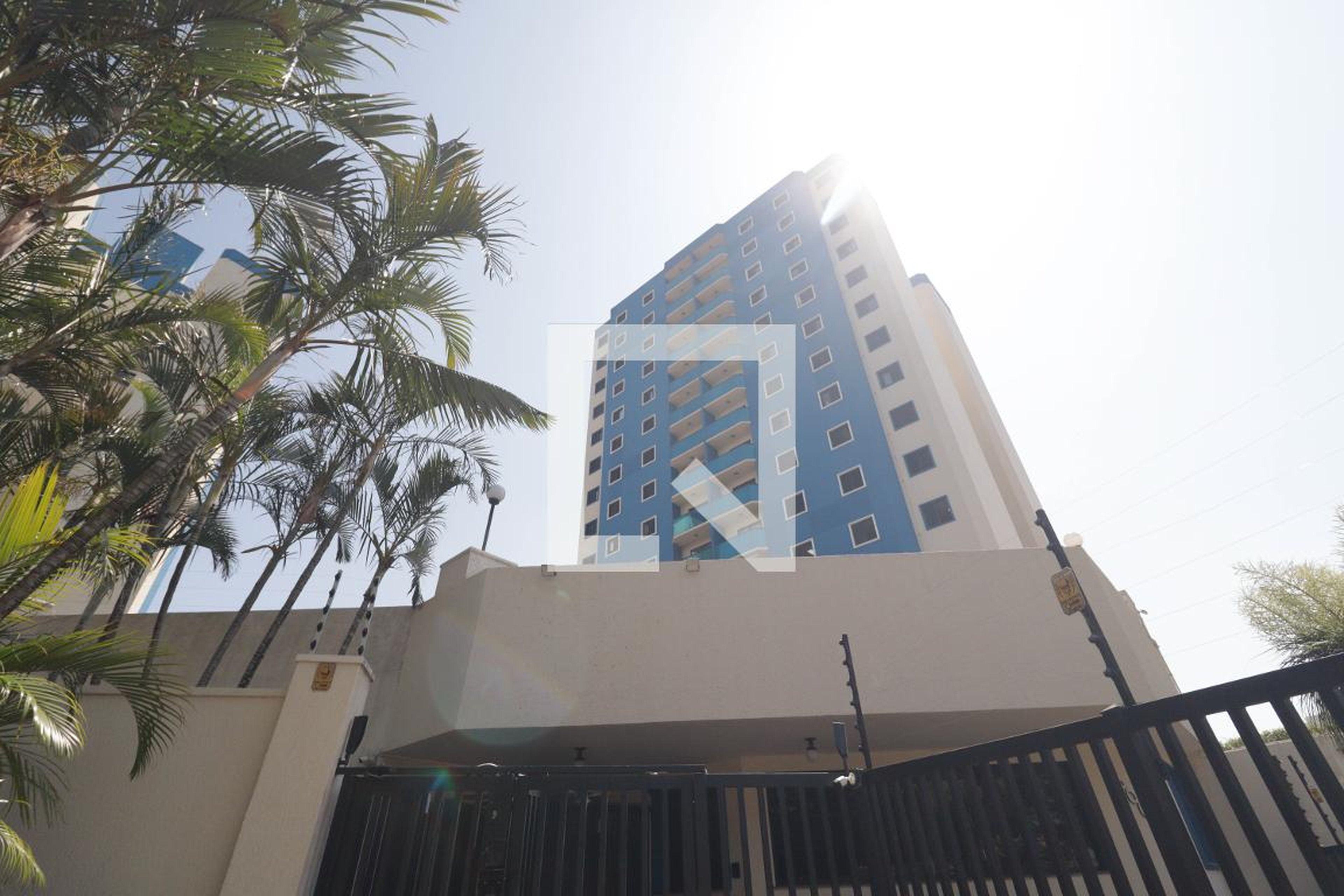 Fachada Condomínio em Avenida Prefeito Luís Latorre, 5100