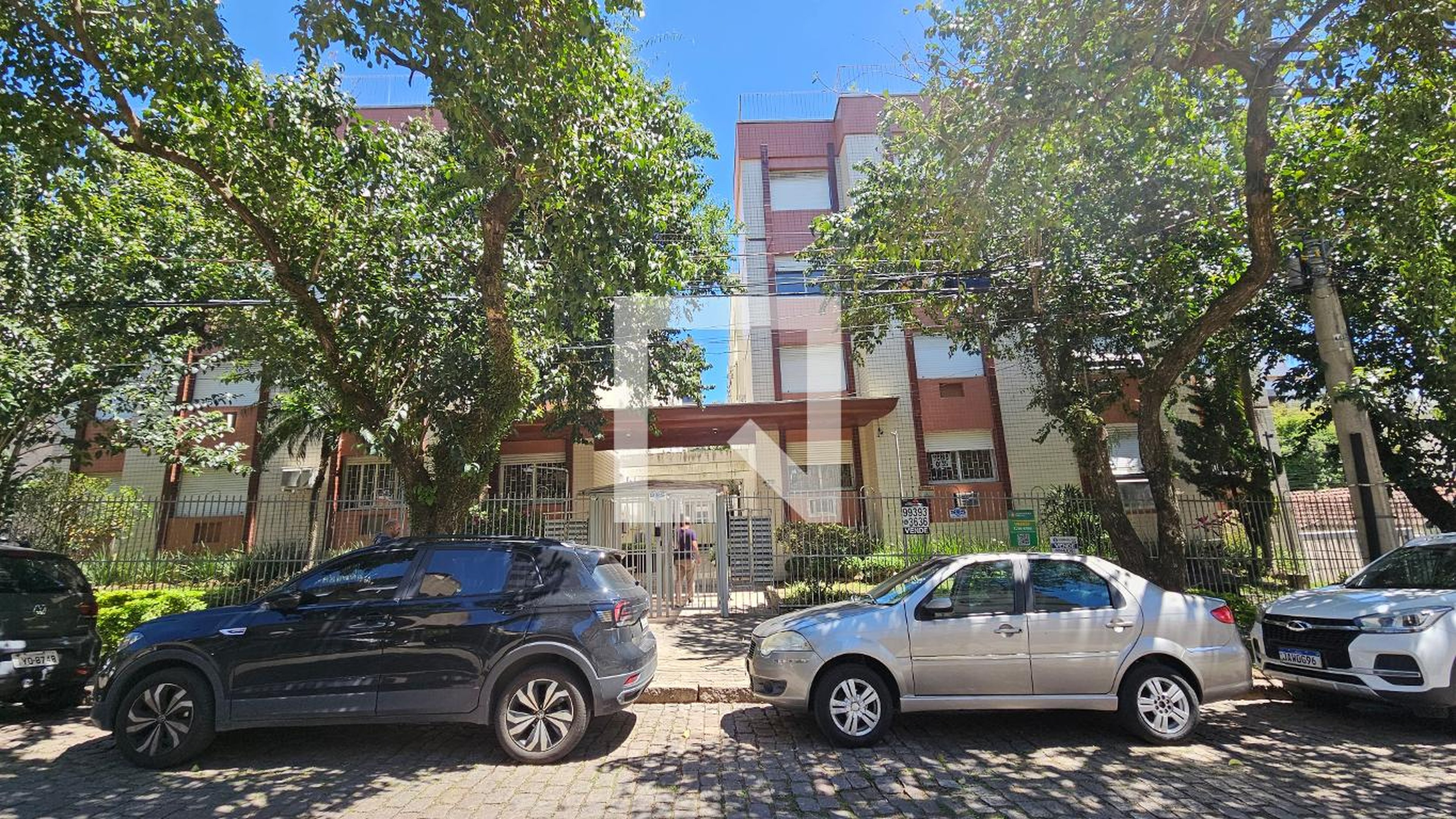 Fachada Condomínio em Rua Doutor Freire Alemão, 475