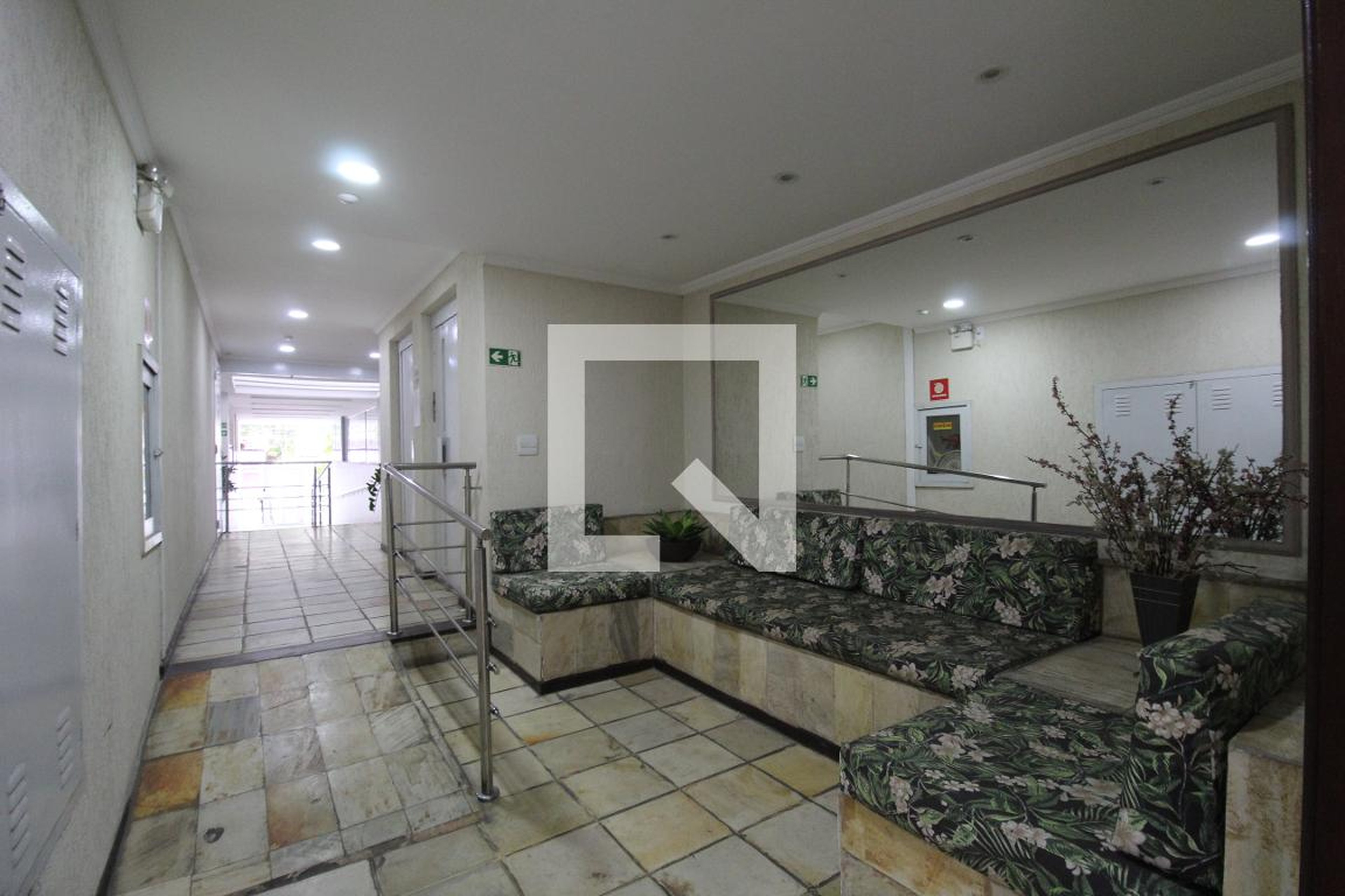 Hall - Edifício Solar dos Mananciais