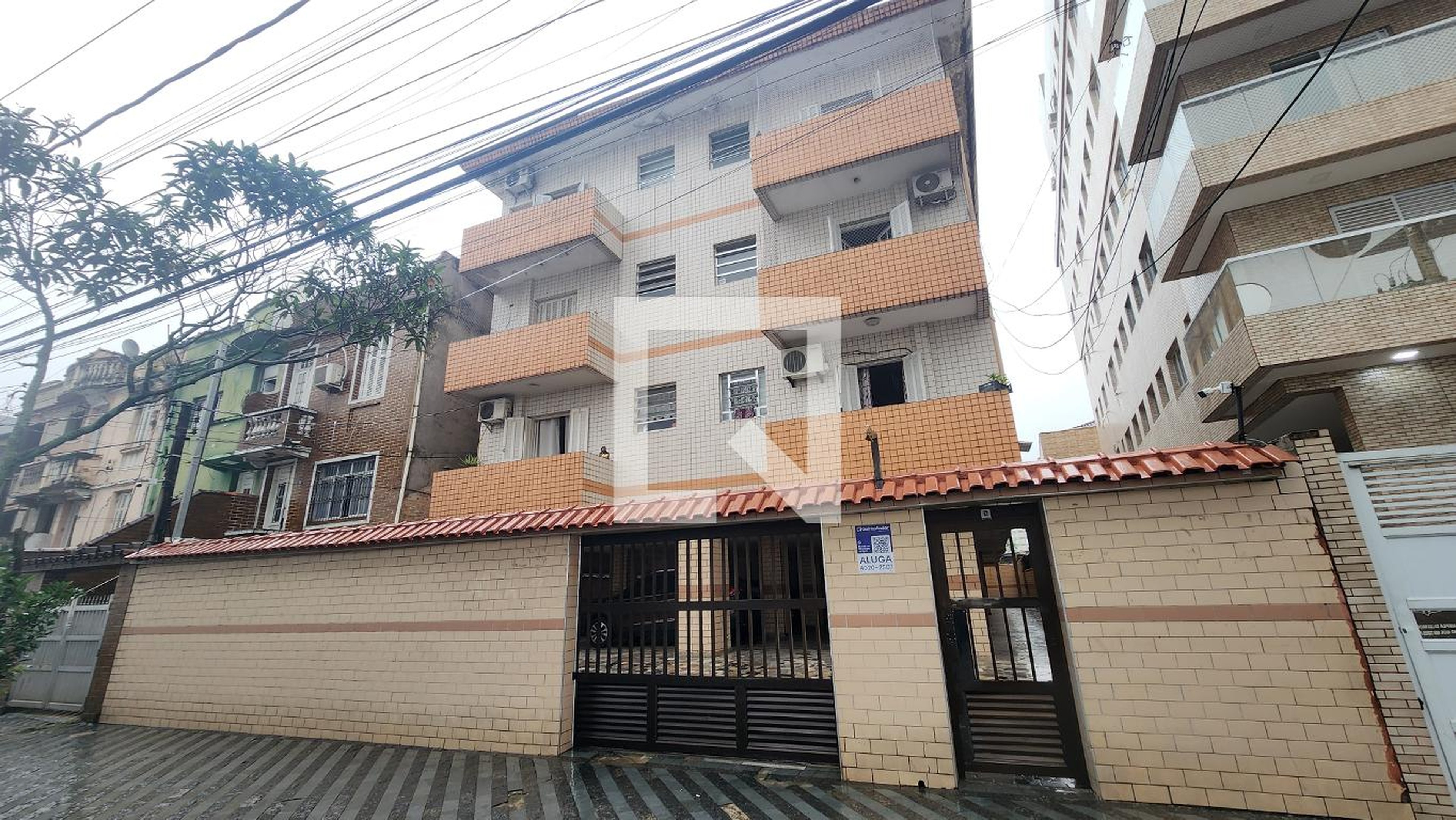 Fachada Condomínio em Rua José de Alencar, 23