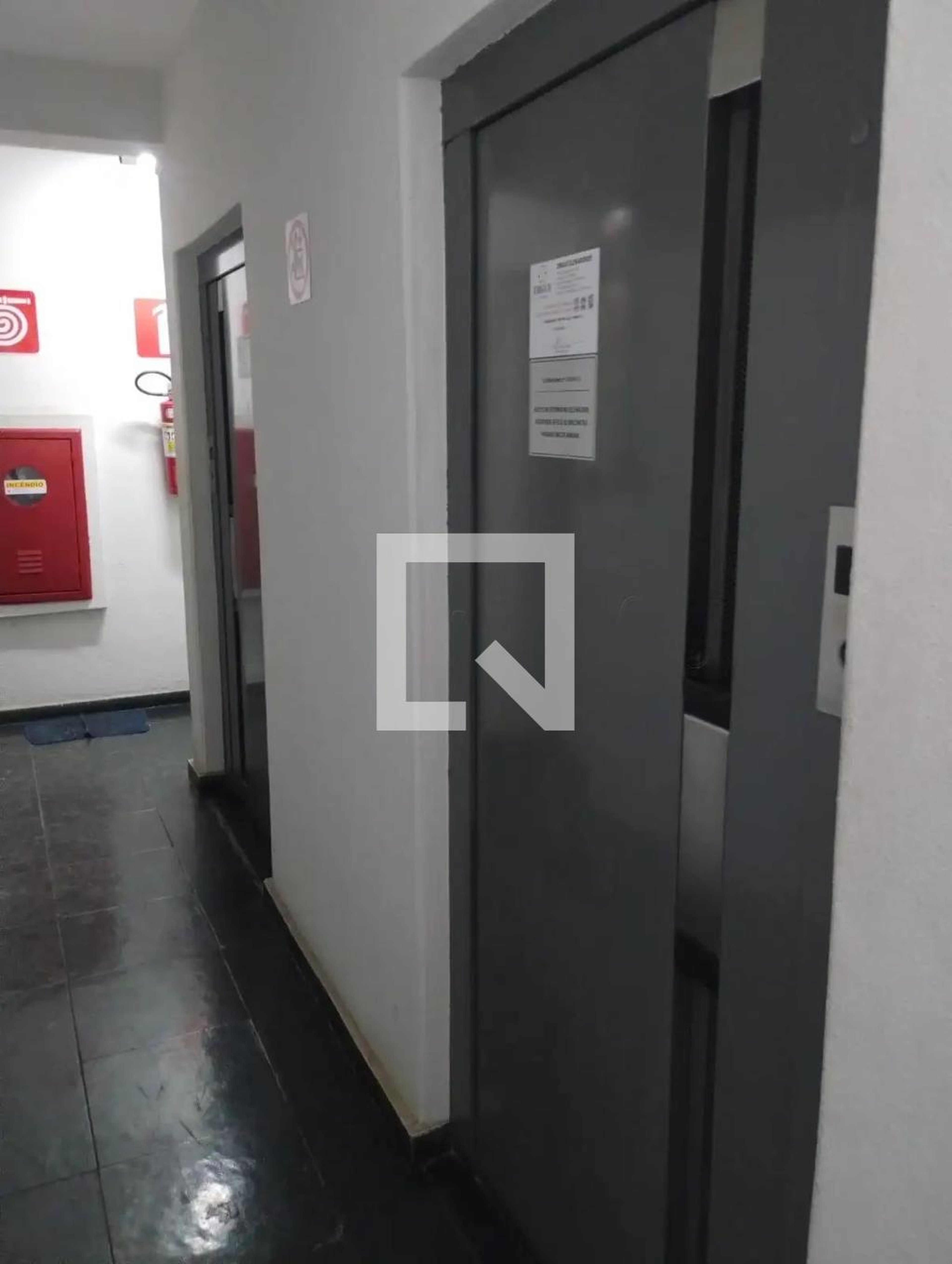 Elevador - Twins Tower