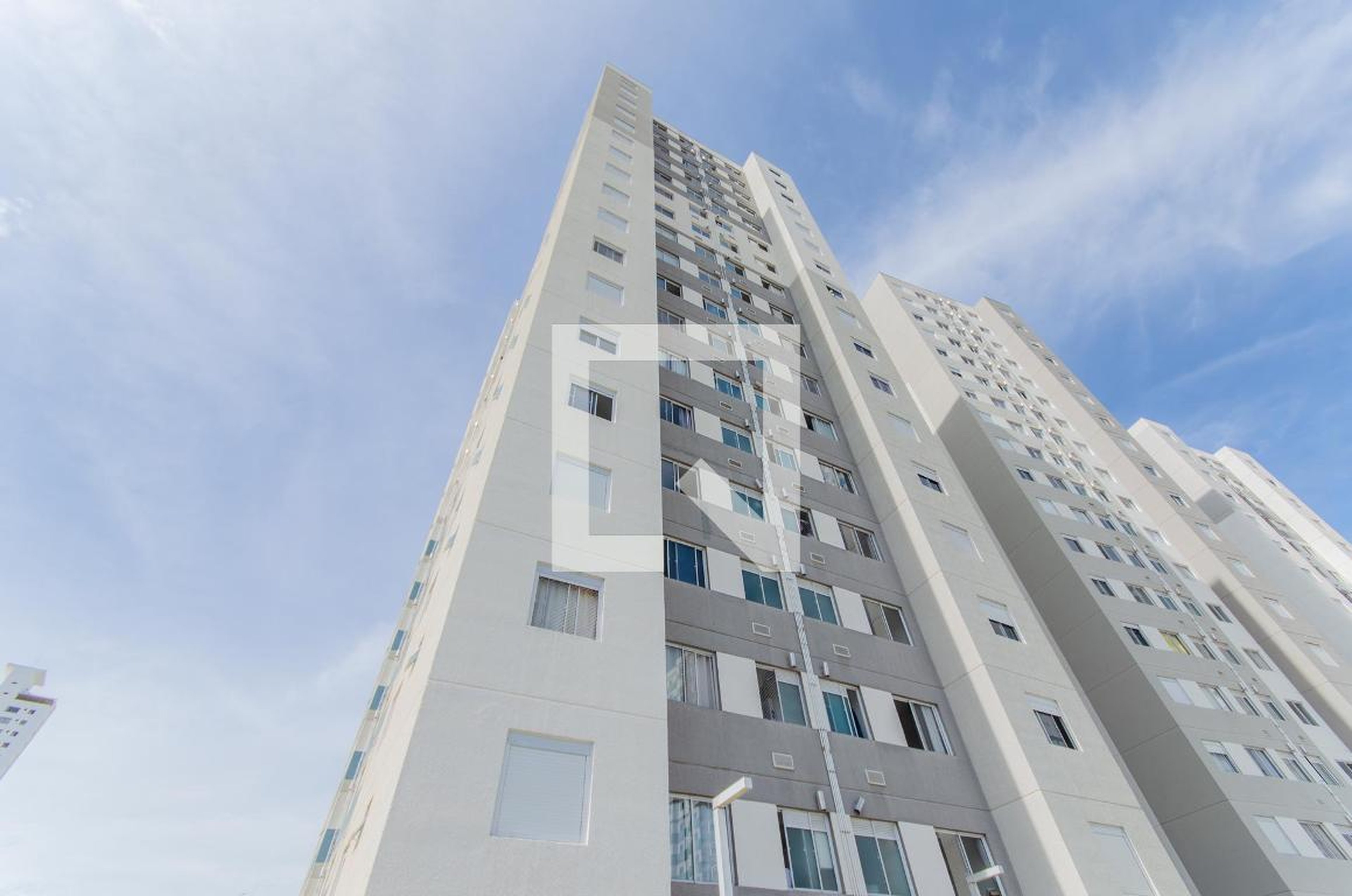 Fachada do Prédio Condomínio Bandeiras