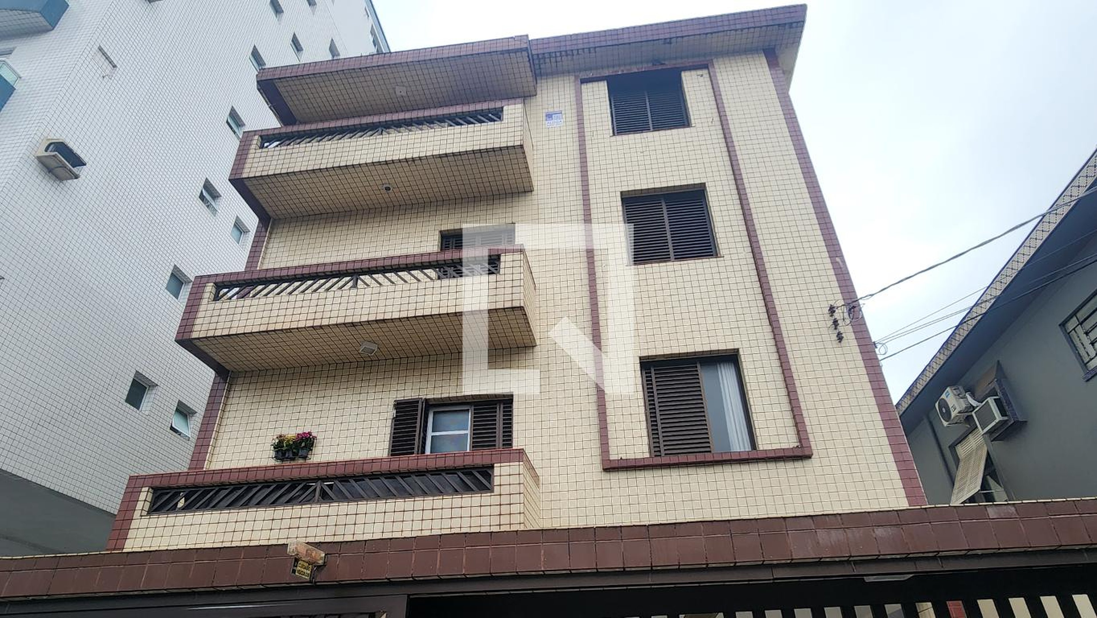 Fachada Condomínio em Avenida Bernardino de Campos, 167