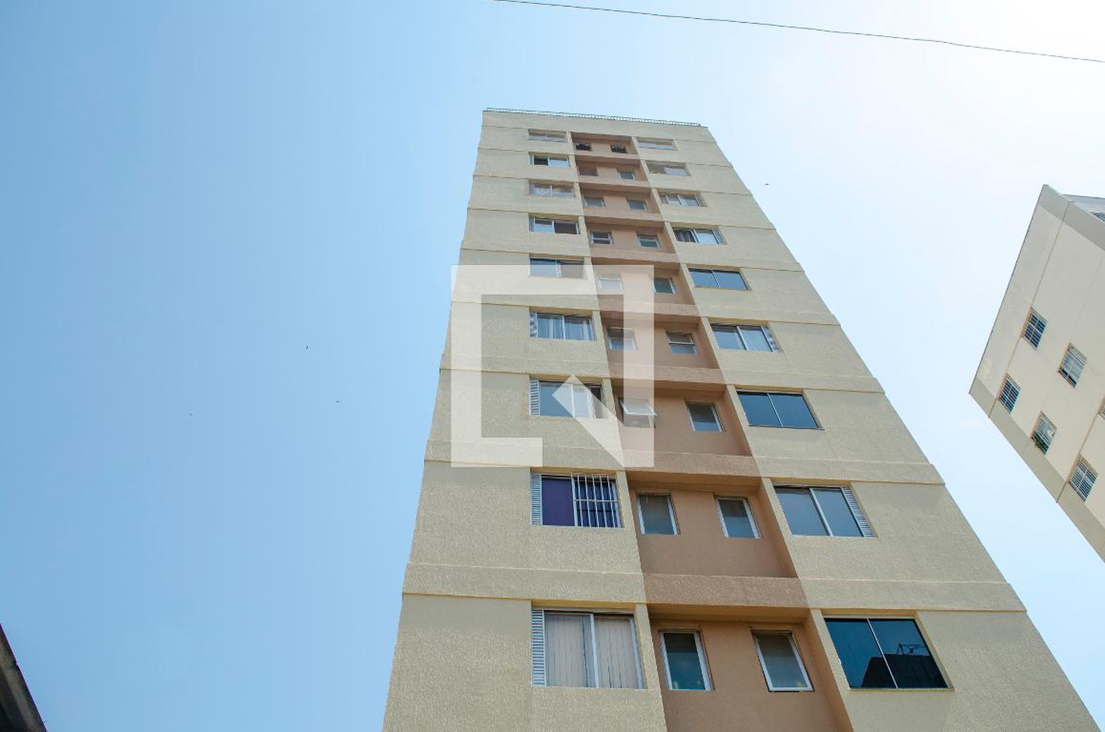 Fachada Condomínio em Rua 236, 336