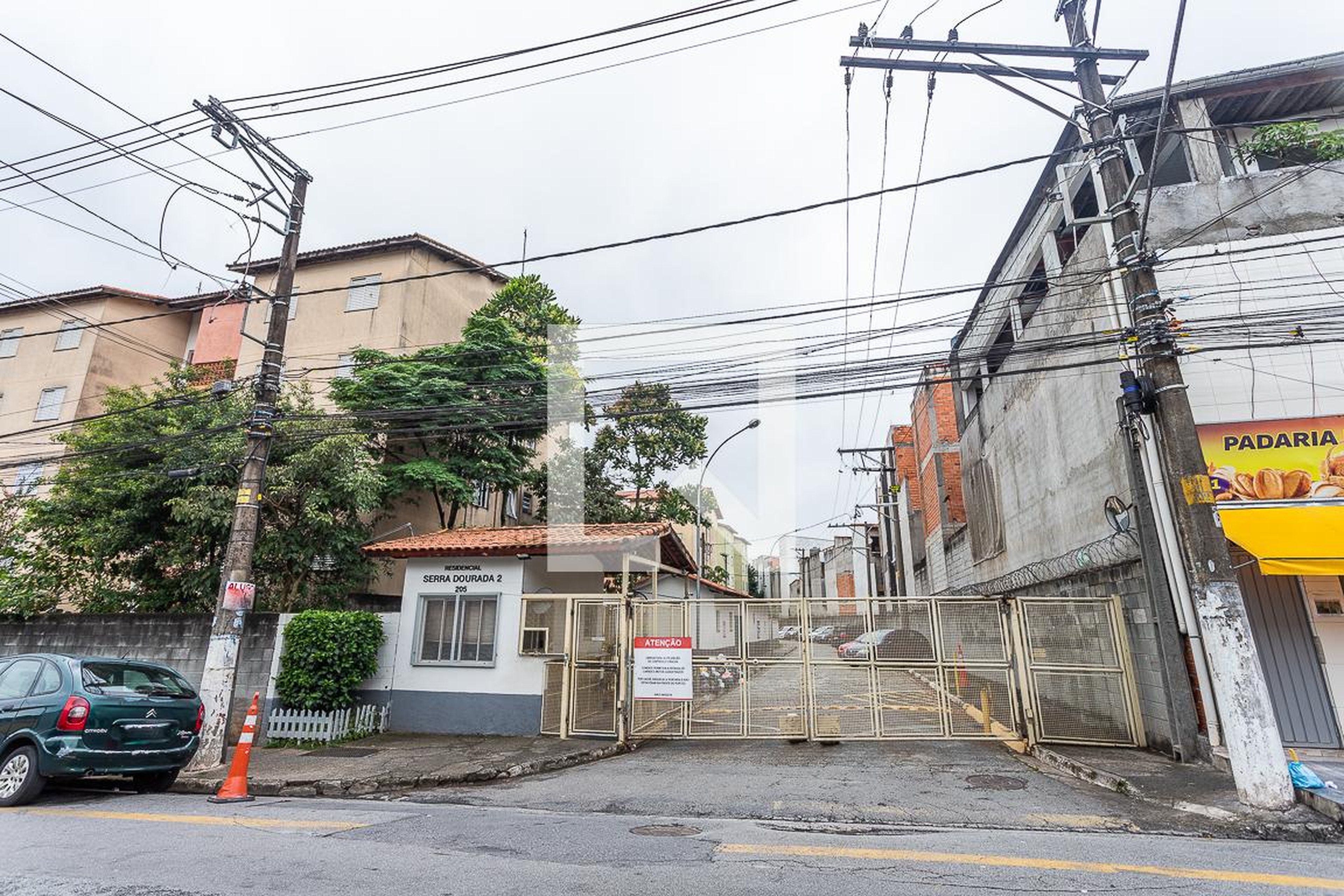 Fachada do condomínio Condomínio Serra Dourada 2