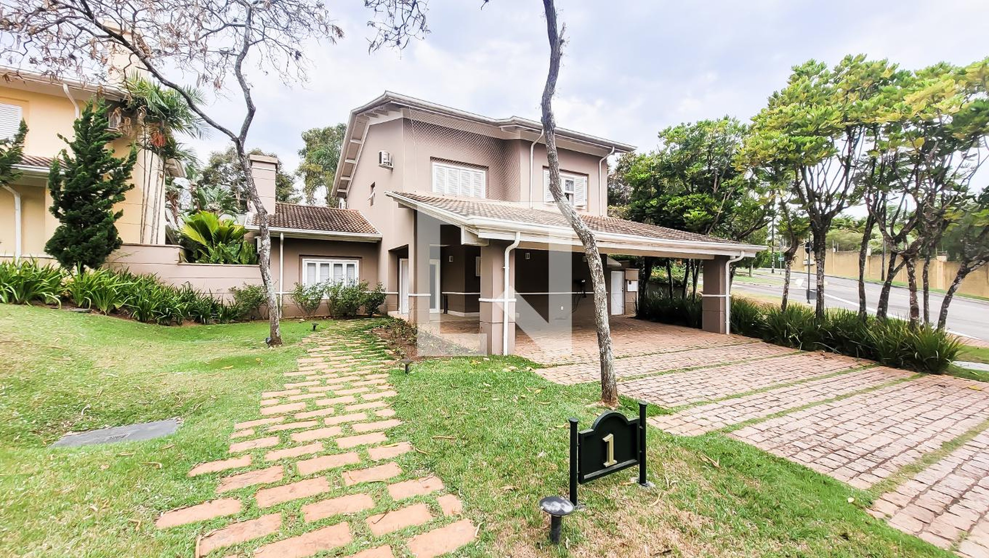 Fachada Condomínio Via Condotti