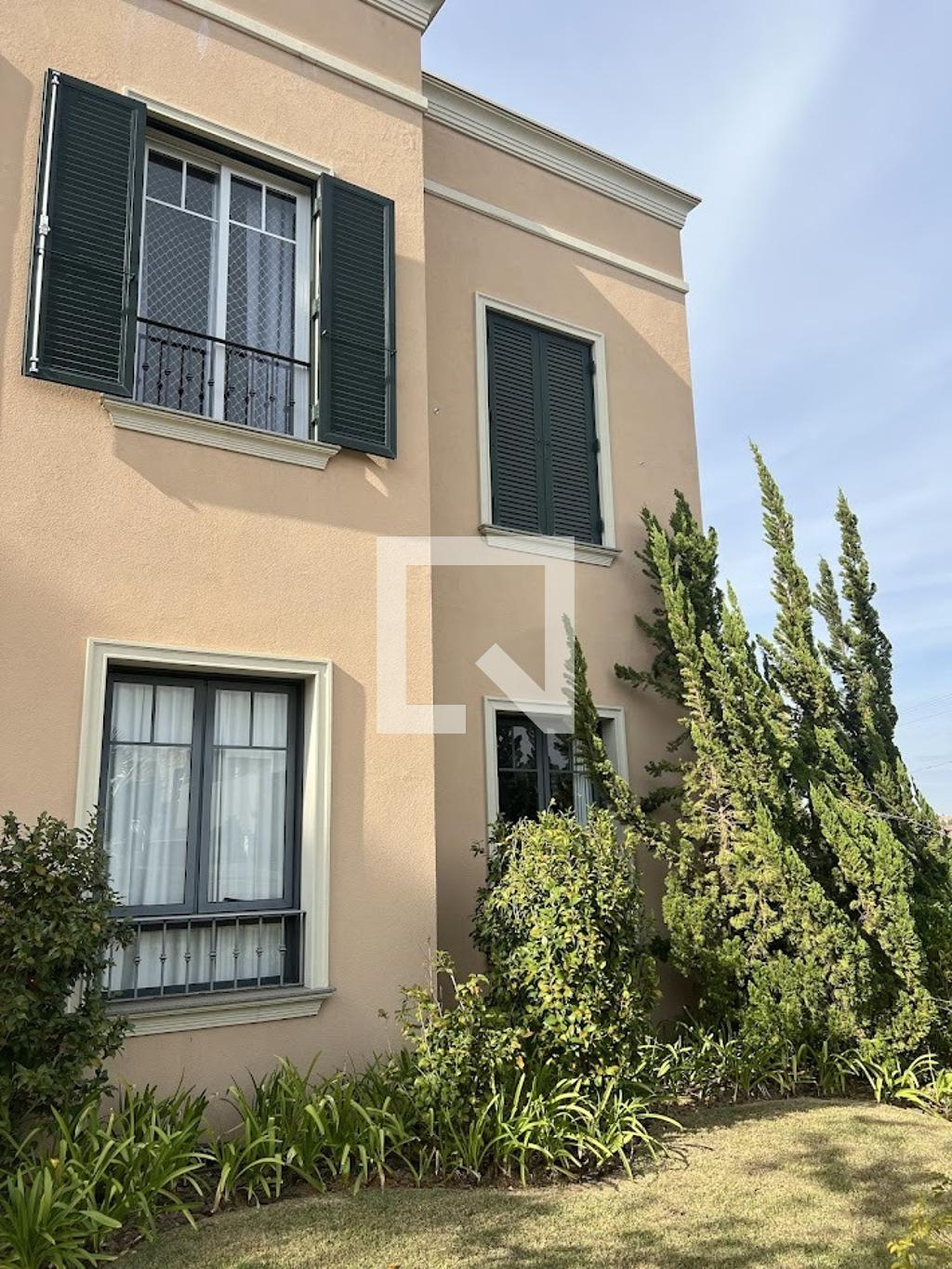 Fachada Condomínio em Rua Sérgio Bortolotto, 370