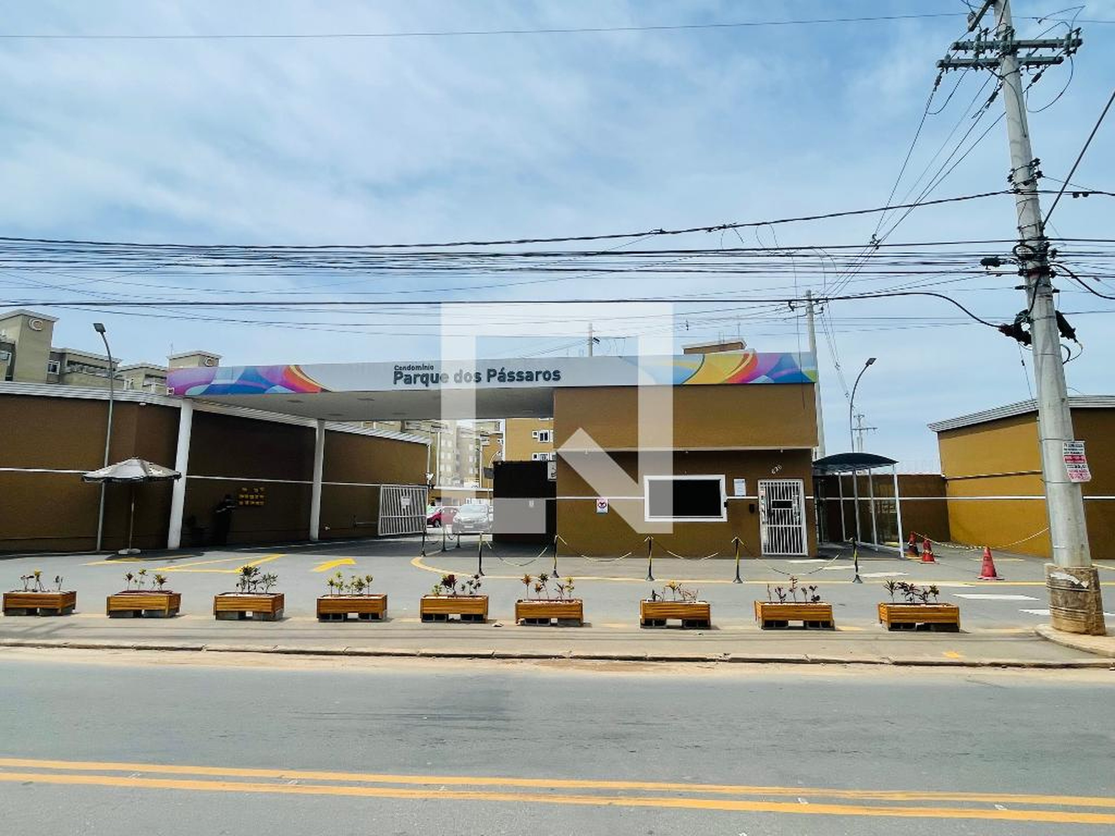 Fachada Condomínio em Avenida Armando Bei, 800