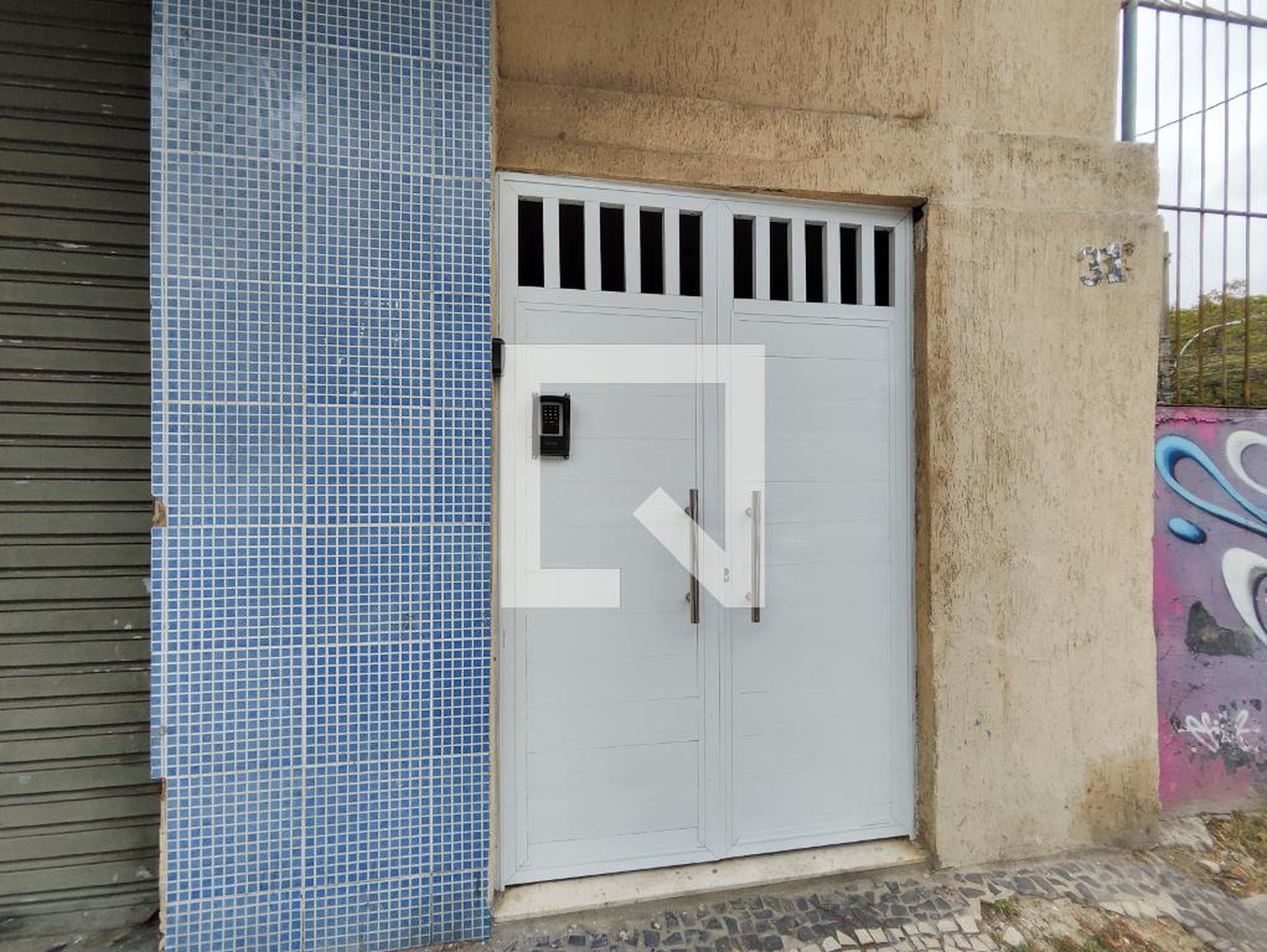 Fachada do Prédio Condomínio em Rua José Eugênio, 31