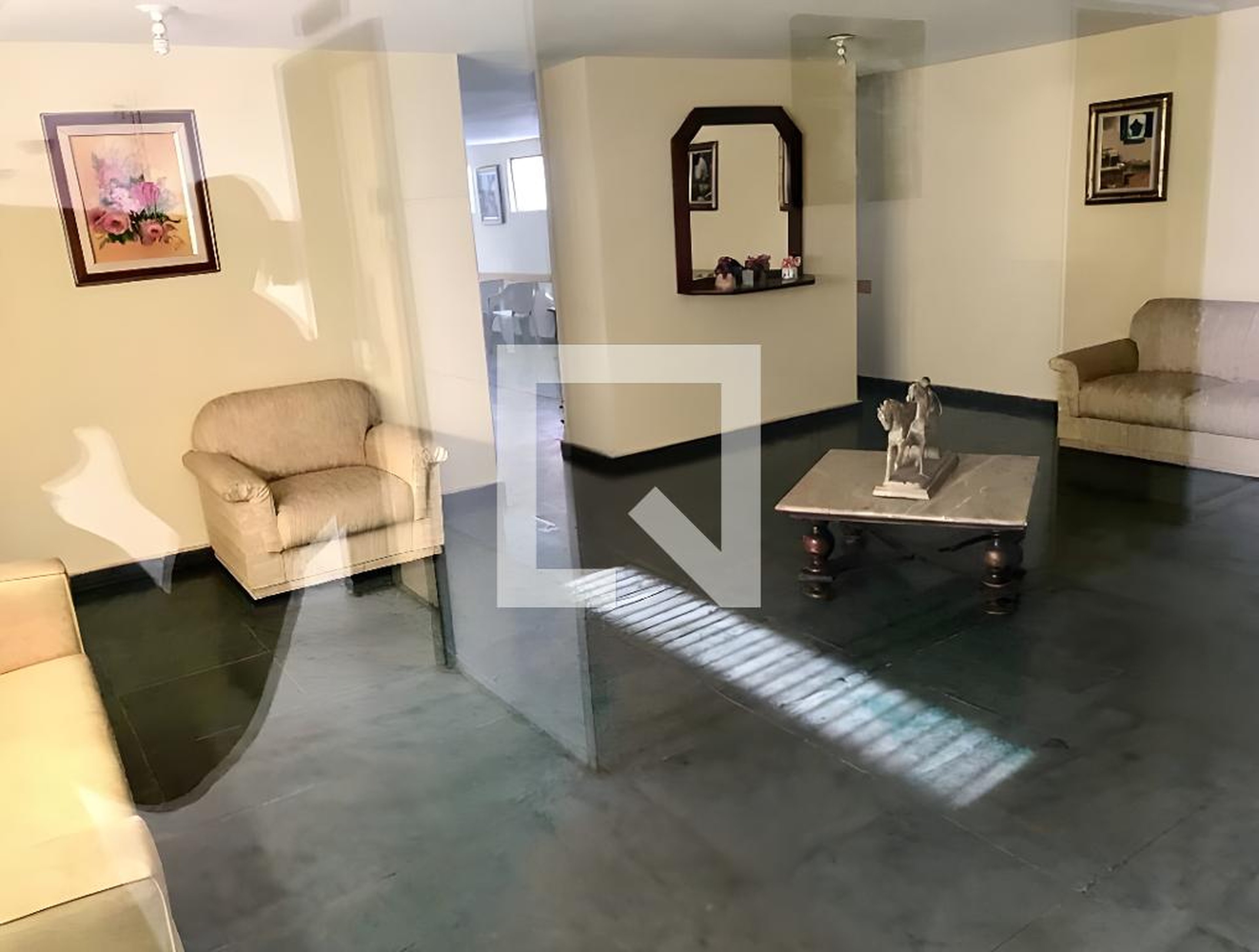 Hall de Entrada - Edifício Magda