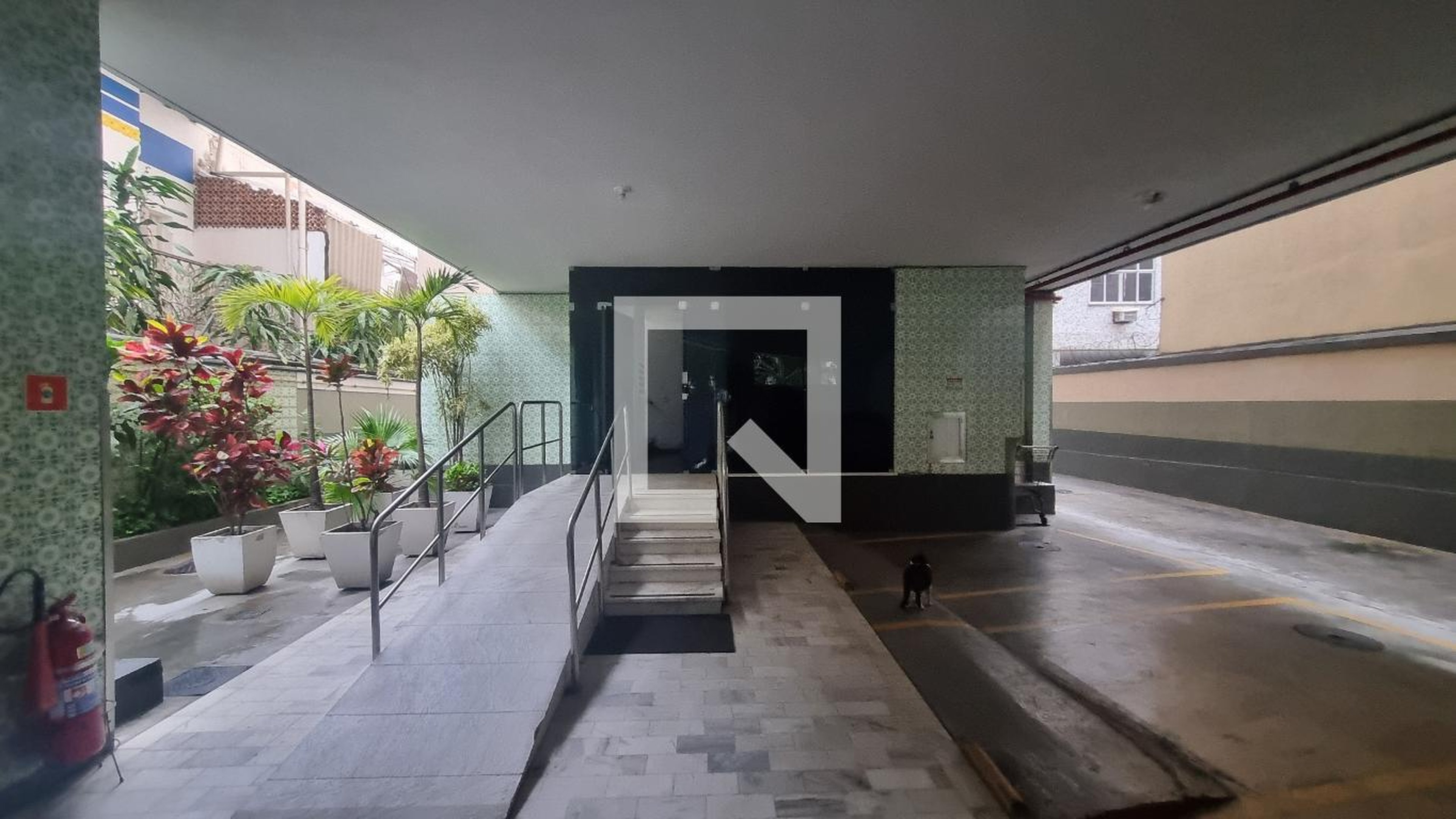 Hall - Edifício Solar Barão de Uba