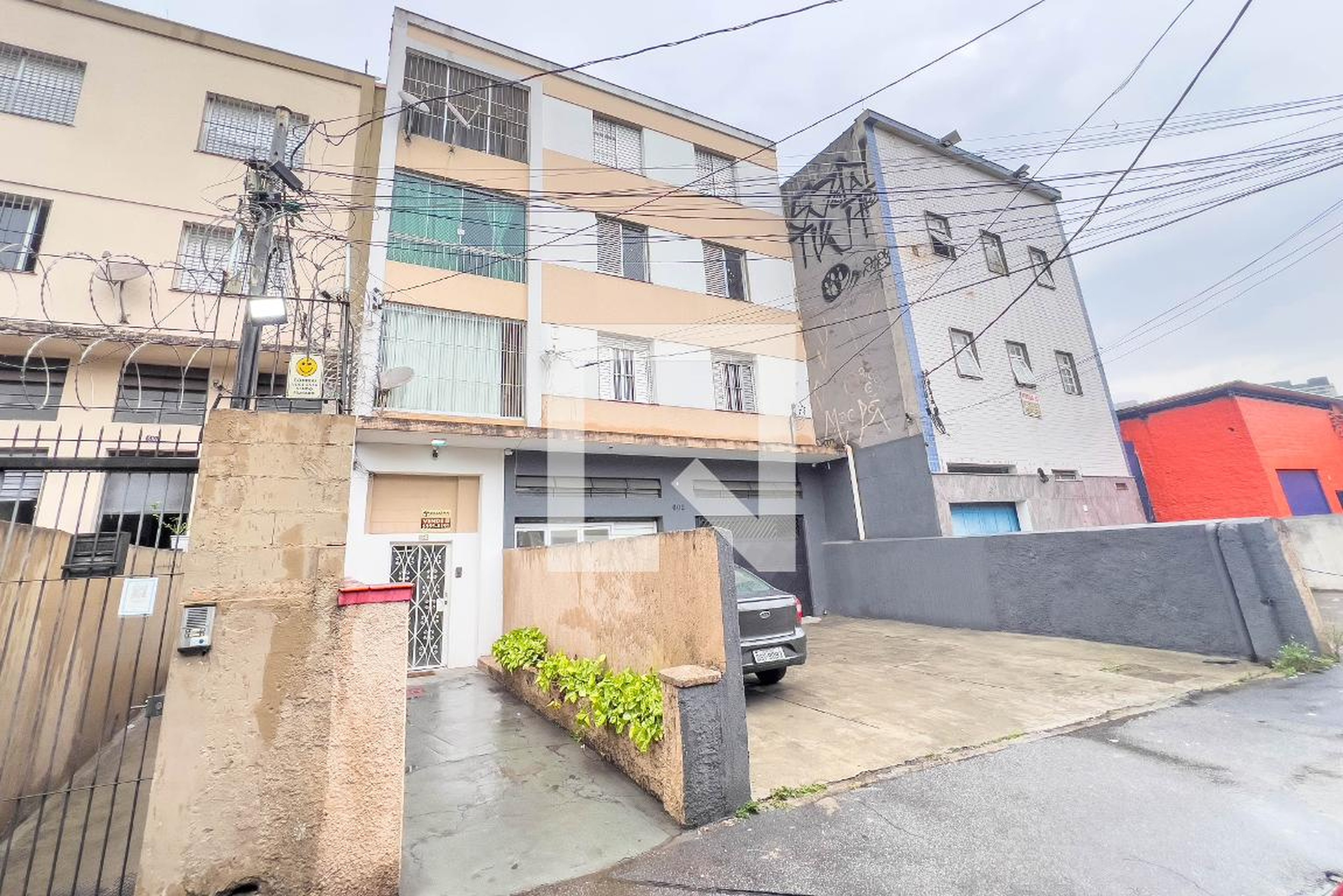 Fachada Condomínio Maria Celia