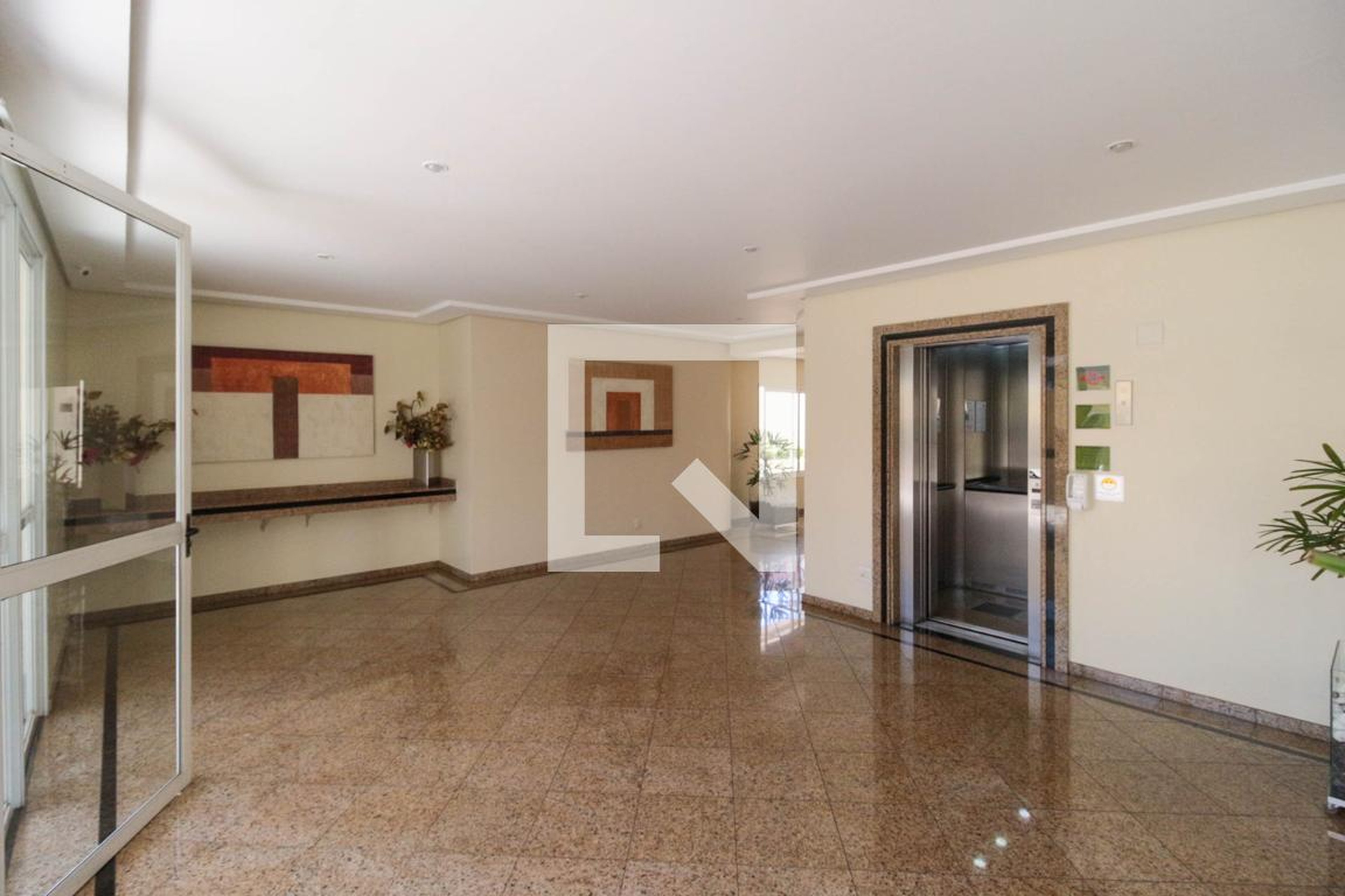 Hall de entrada - Option Park