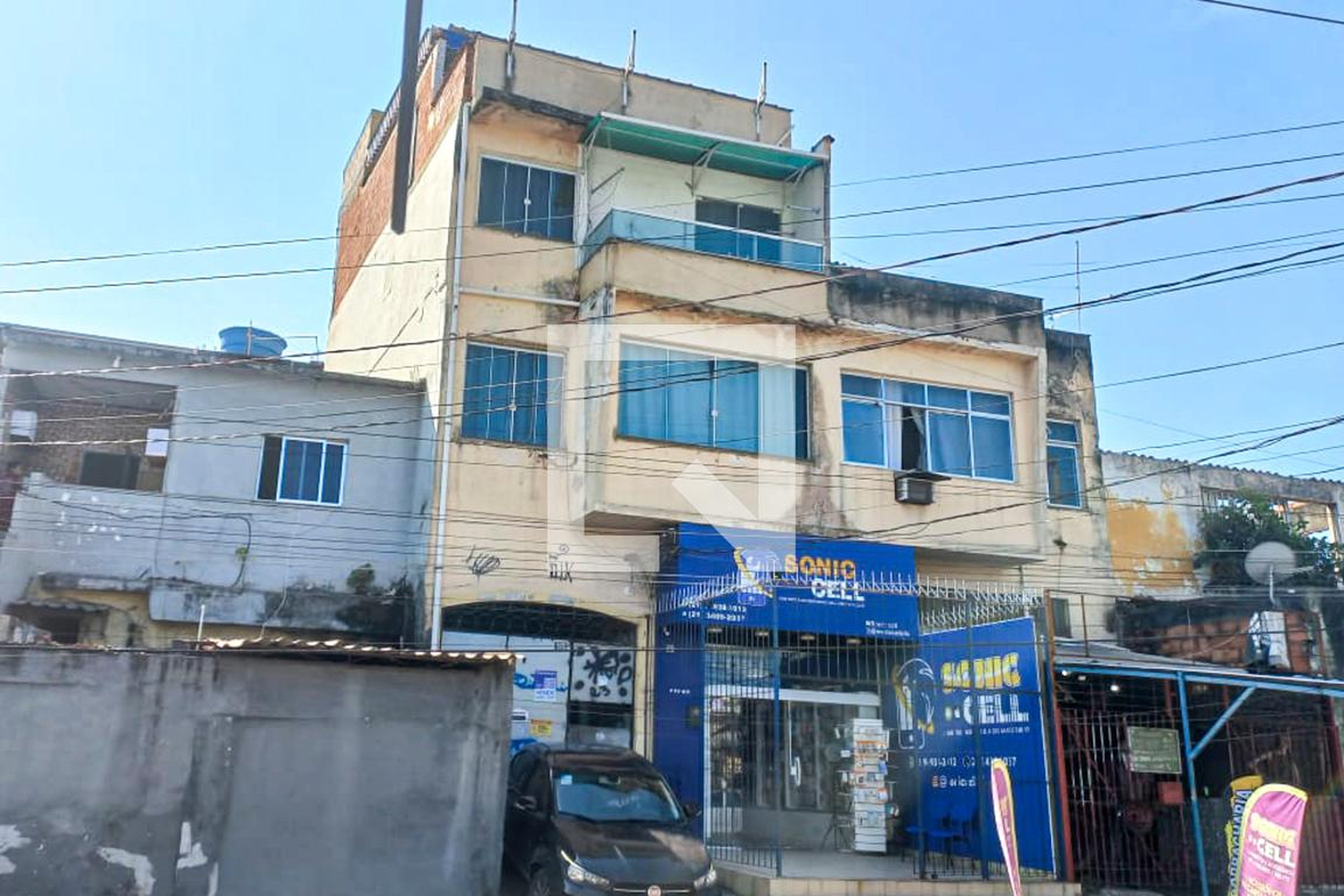 Fachada do Prédio Condomínio em Rua Ministro Moreira de Abreu, 166