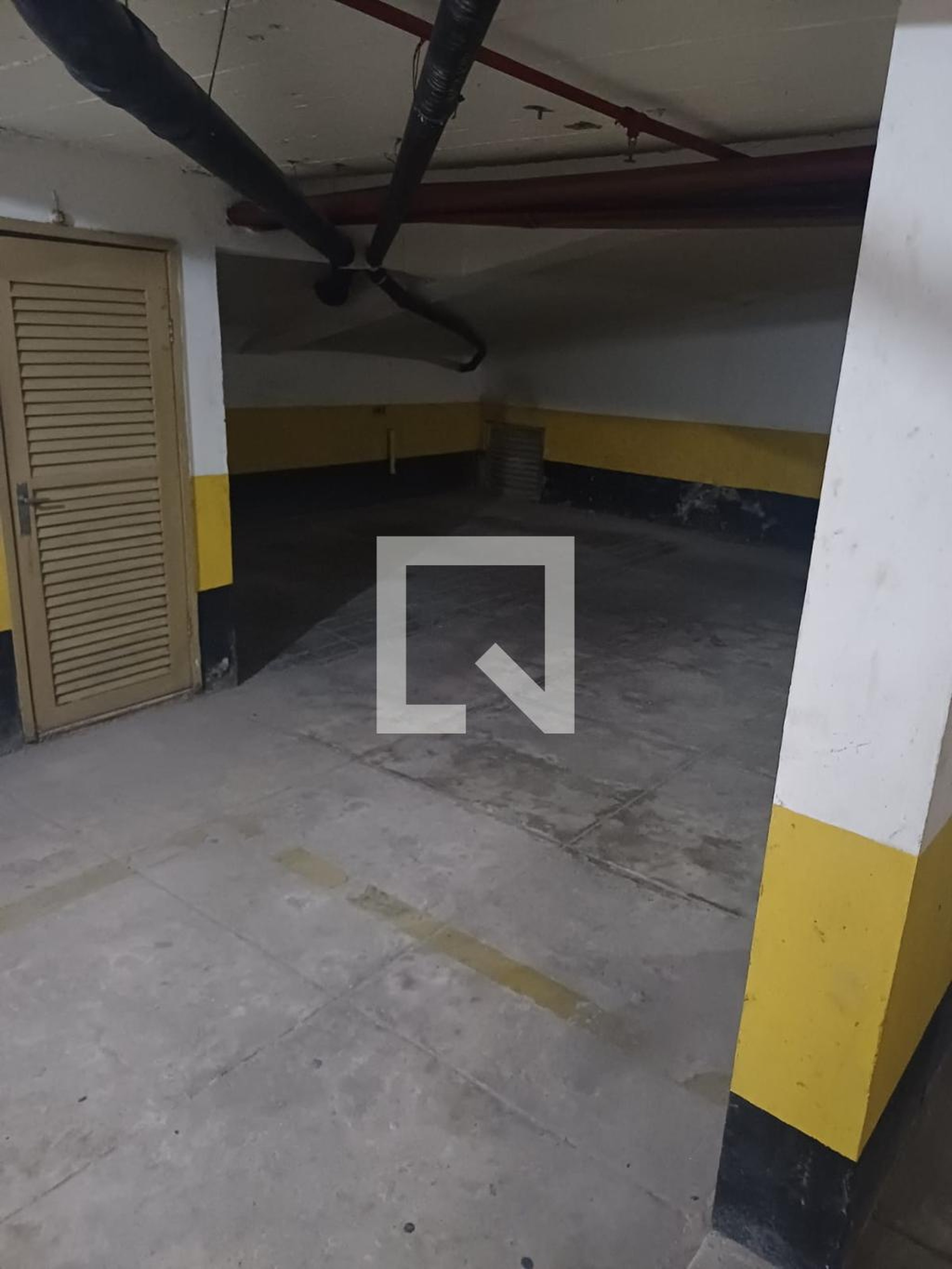 Área comum - Álvaro Cardoso