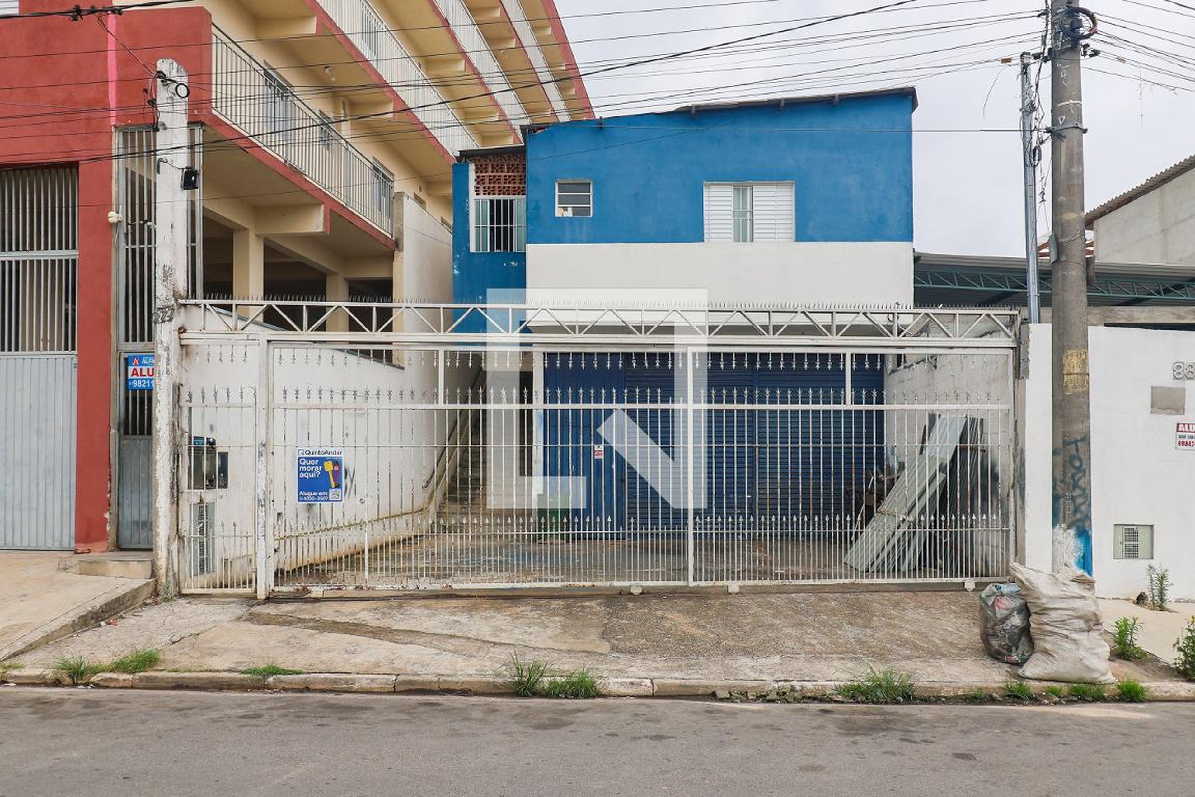 Fachada Condomínio em Rua Uganda, 887