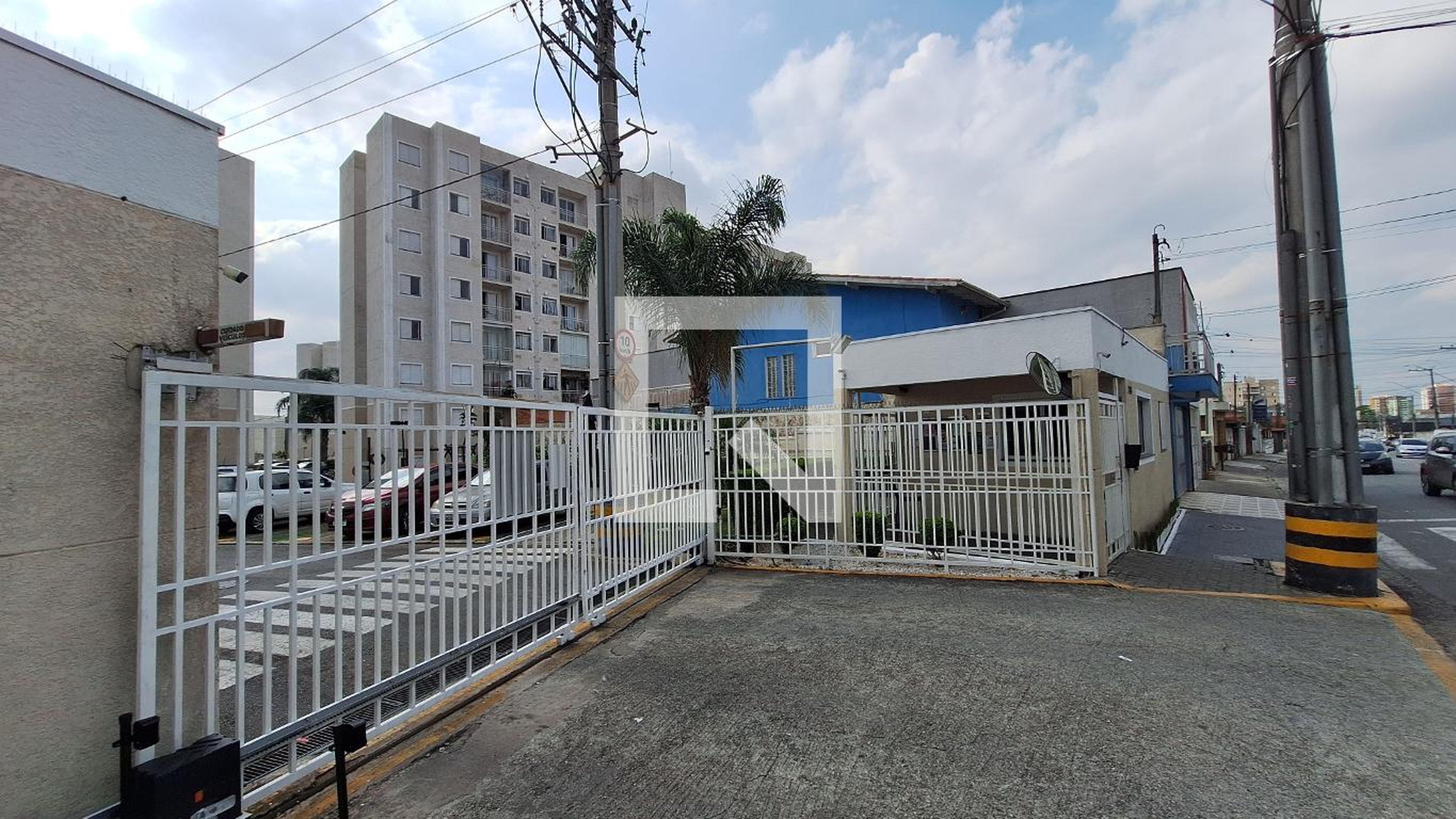 Fachada Condomínio Unico Suzano