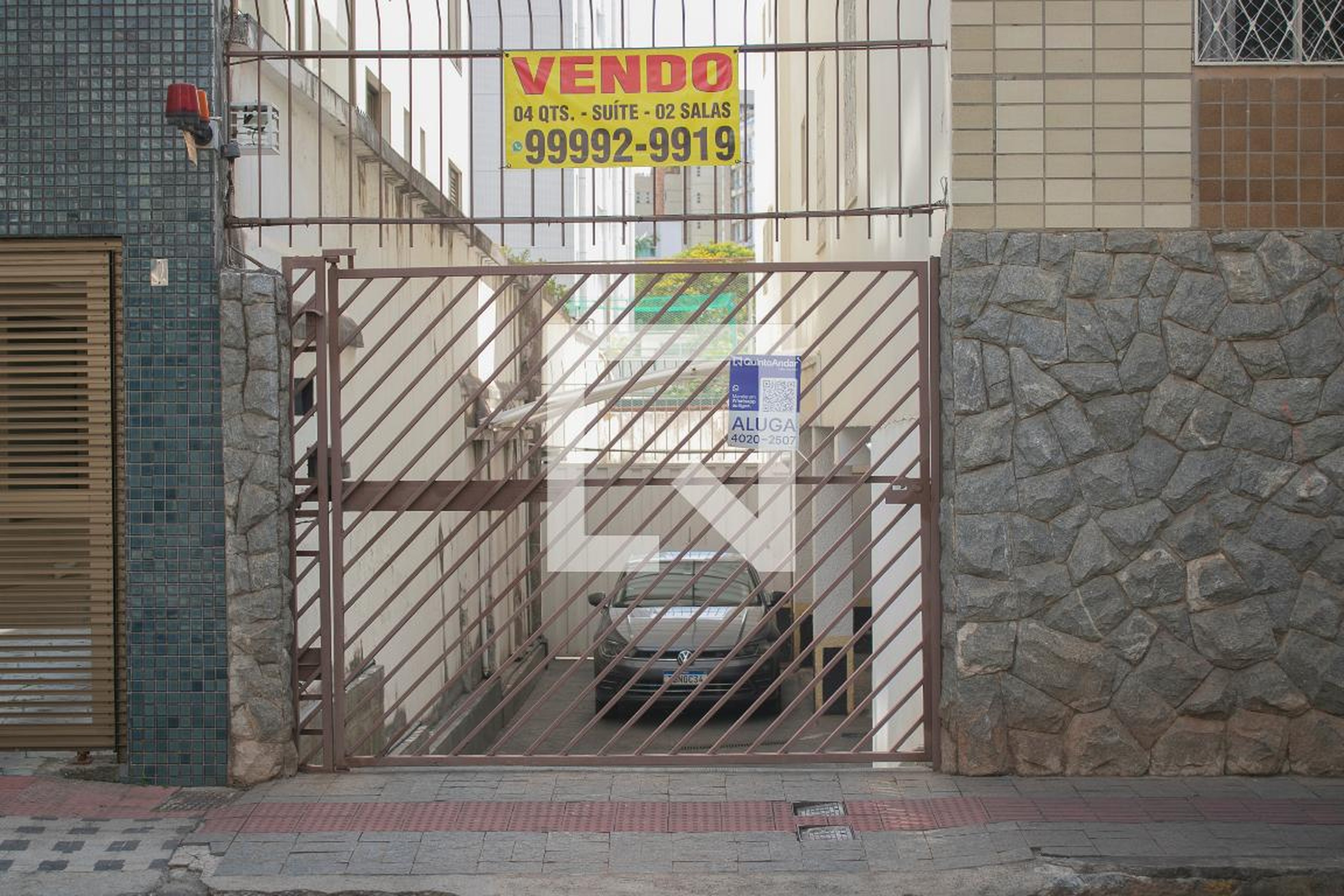 Fachada Condomínio em Rua Caldas, 163