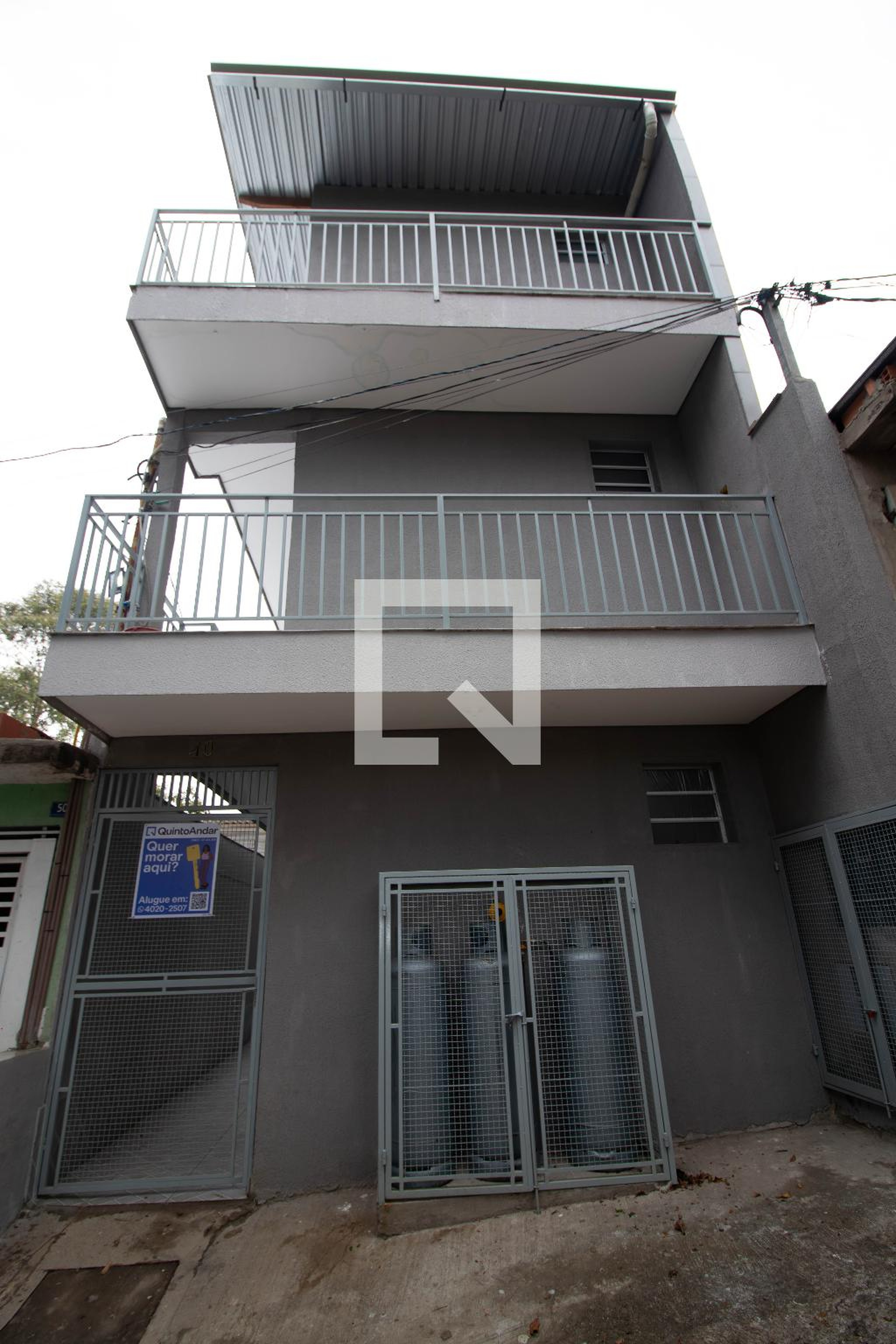 Fachada do Prédio Condomínio em Rua Vicente de Paula, 40