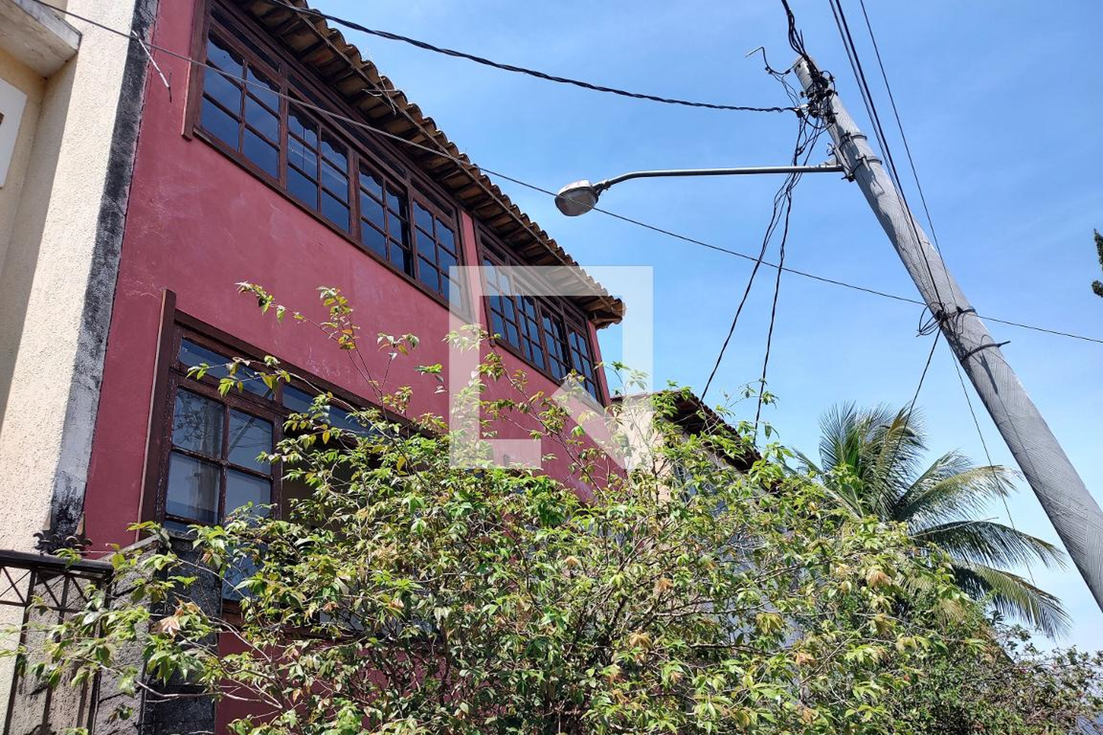 Fachada Condomínio em Rua Maença, 386