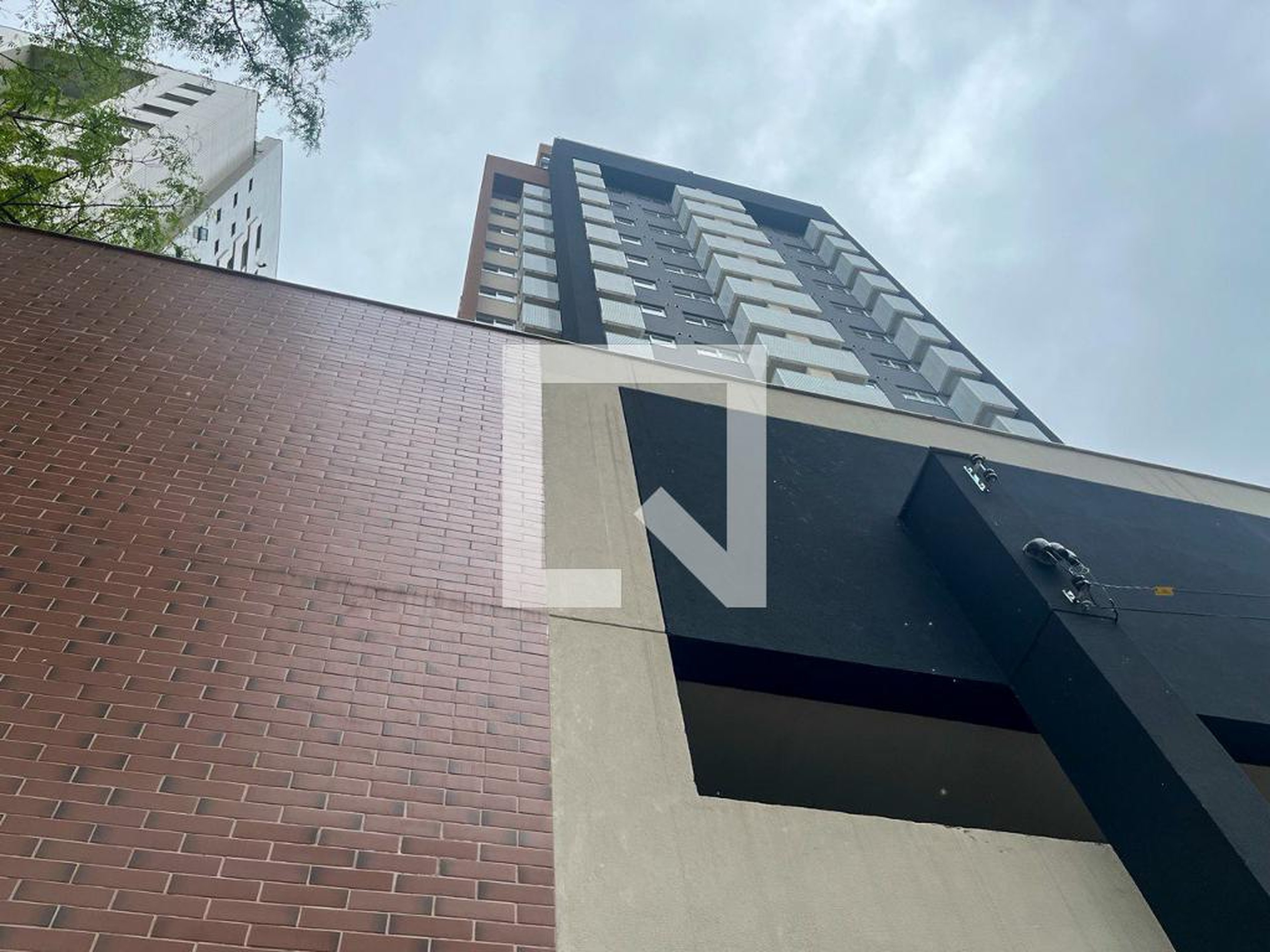 Fachada Condomínio em Praça Cornélia, 50