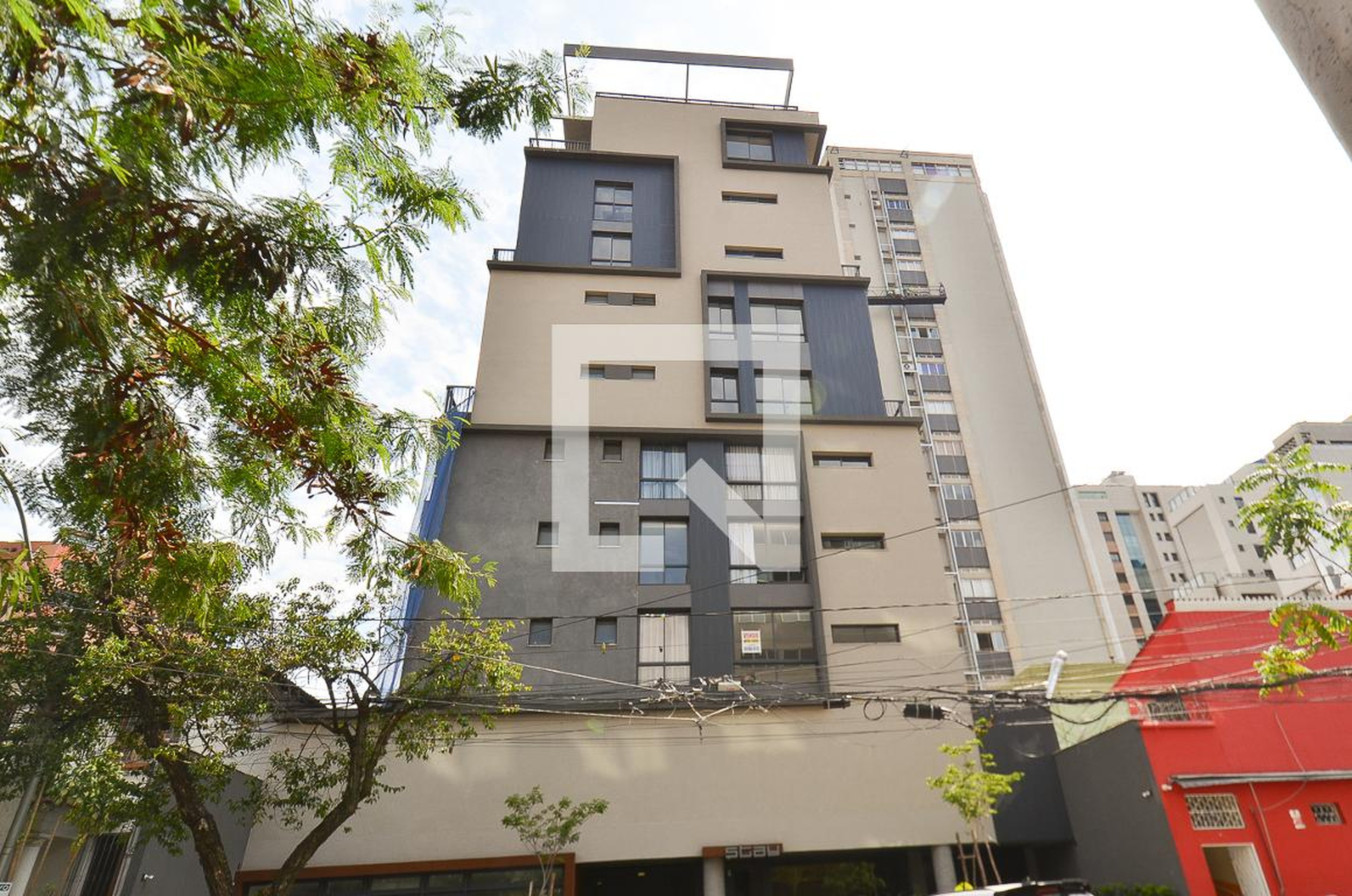 Fachada Condomínio em Rua Martim de Carvalho, 652