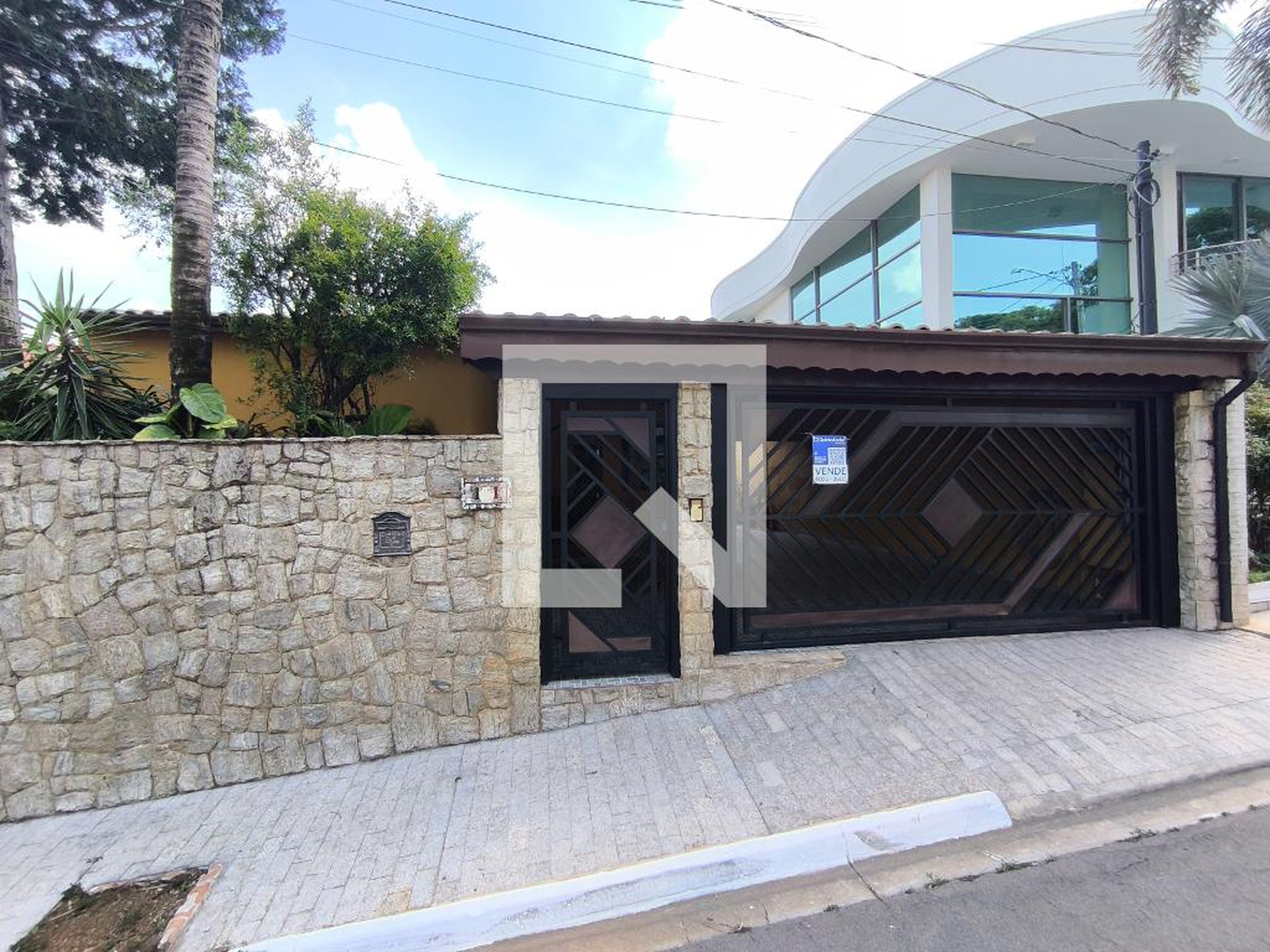 Fachada Condomínio Santa Teresa