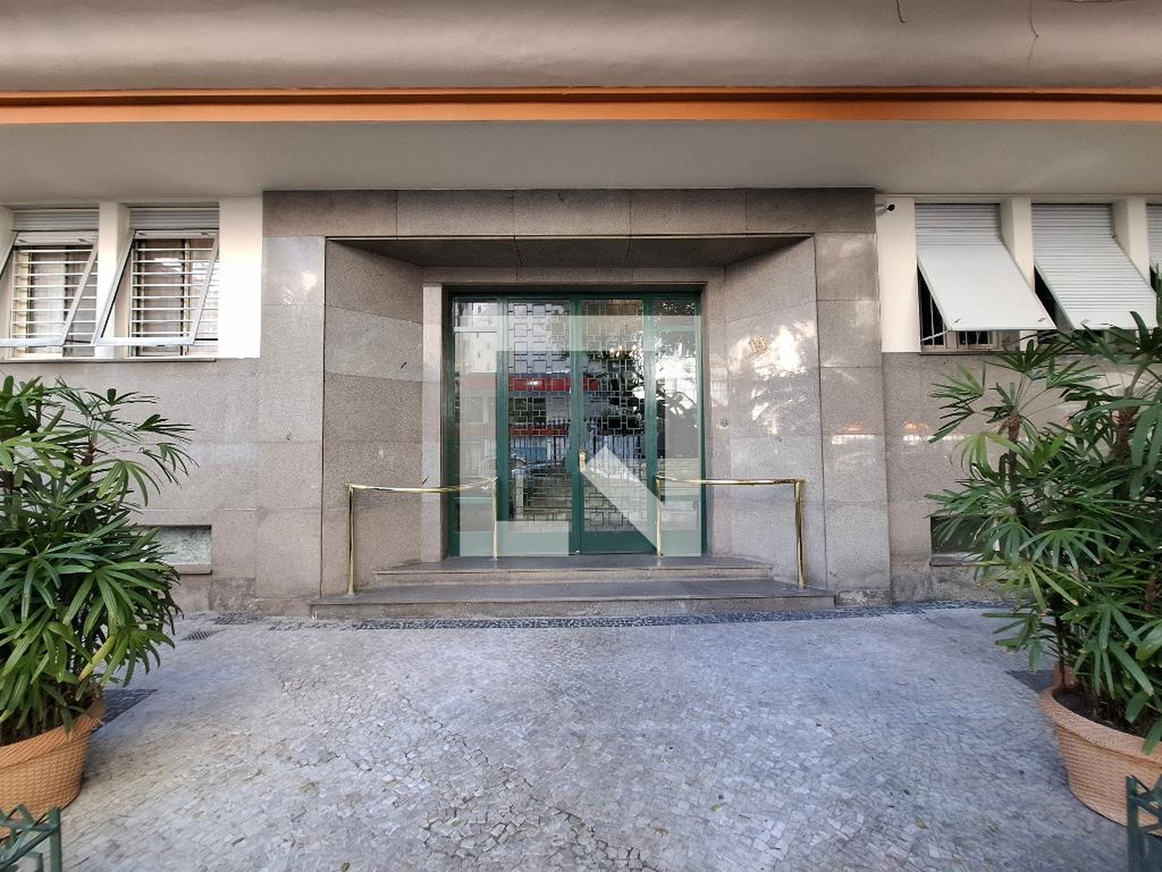 Entrada - Edificio Jayme Brandao