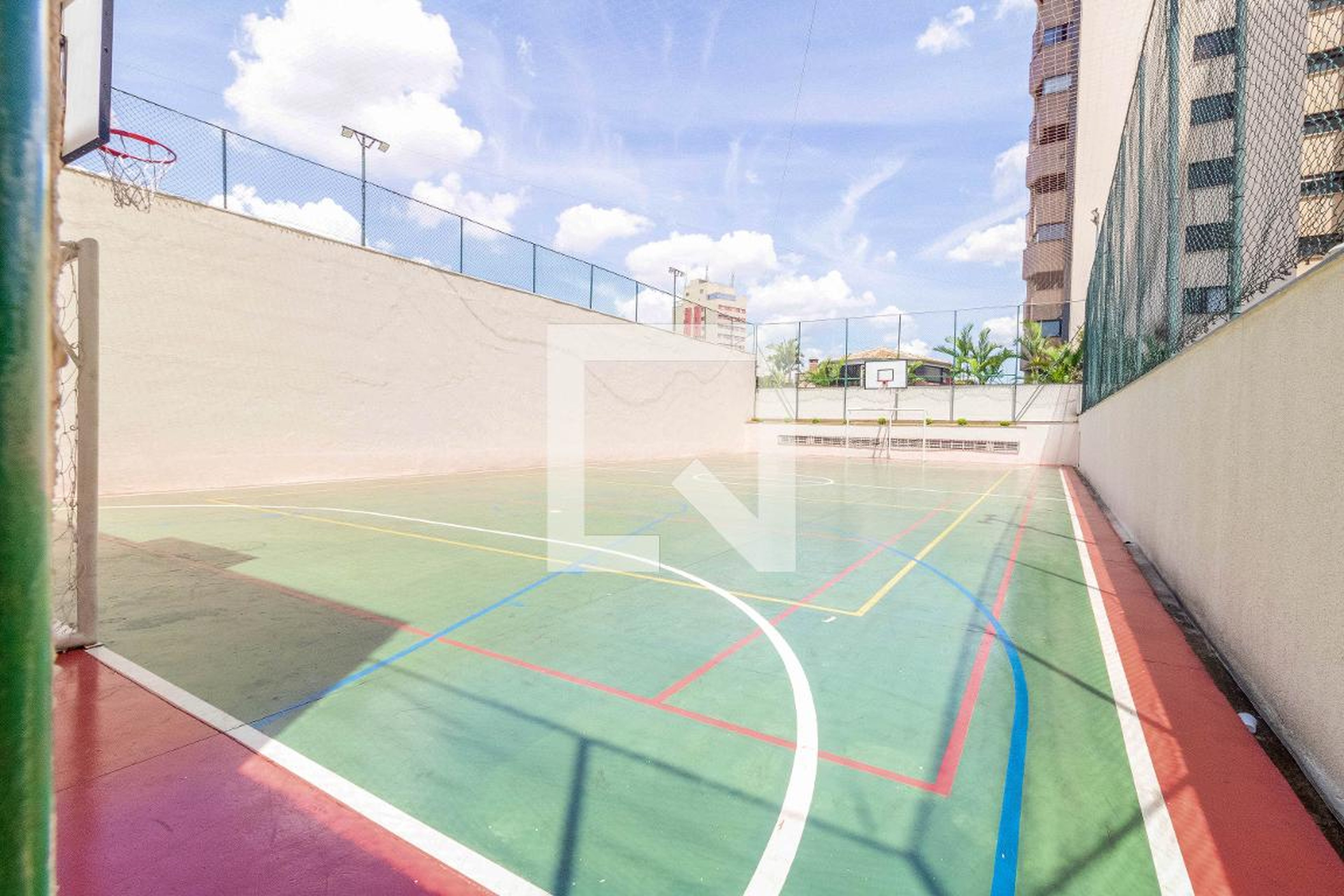 Quadra Esportiva - Van Gogh