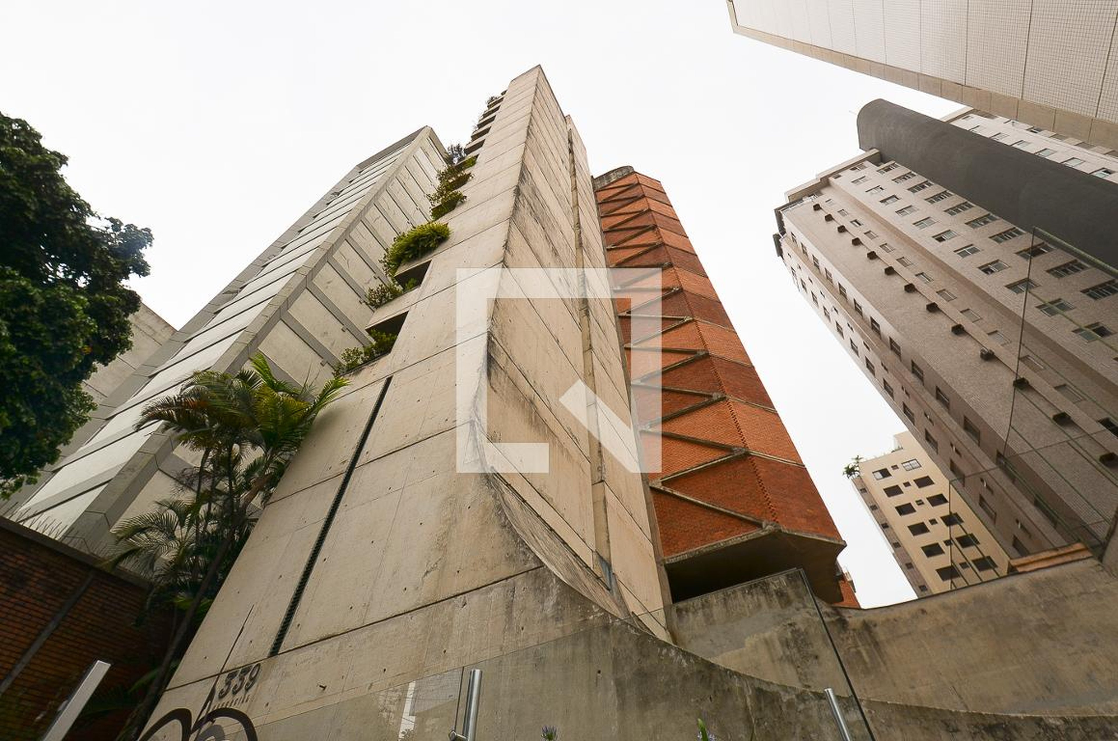 Fachada Edifício Serramares