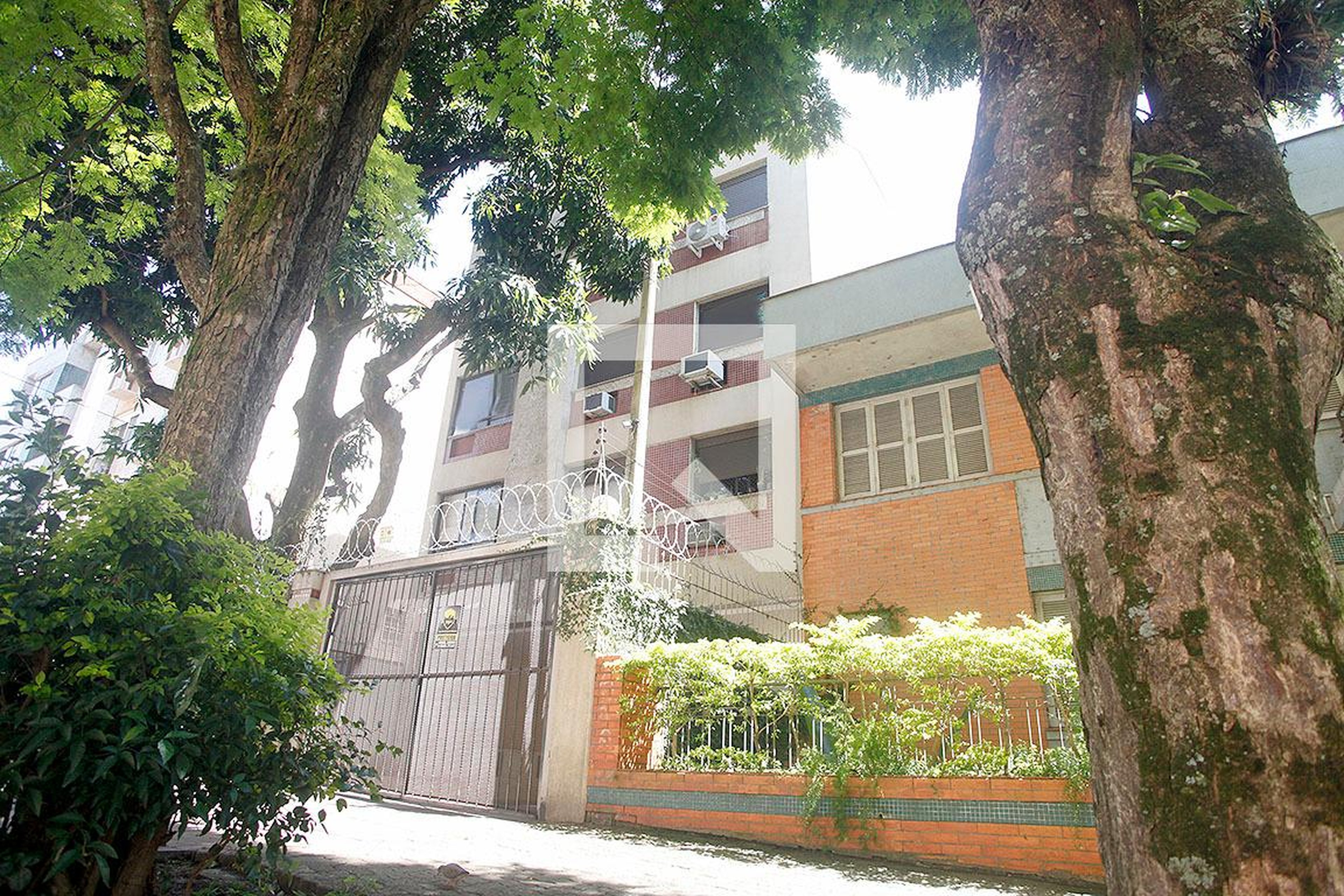 Fachada Condomínio em Rua Coronel Manoel Py, 212