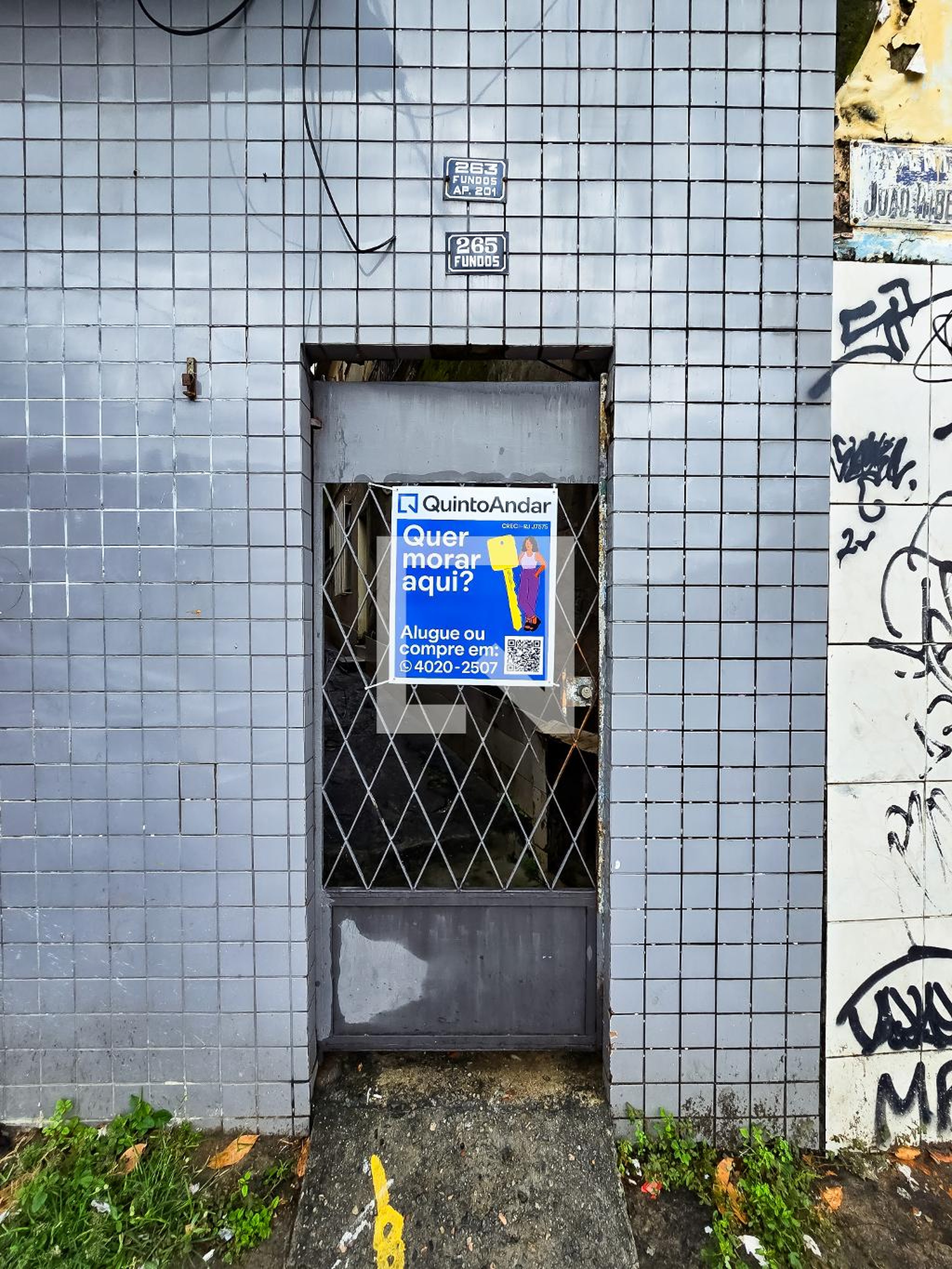 Fachada Condomínio em Avenida João Ribeiro, 265
