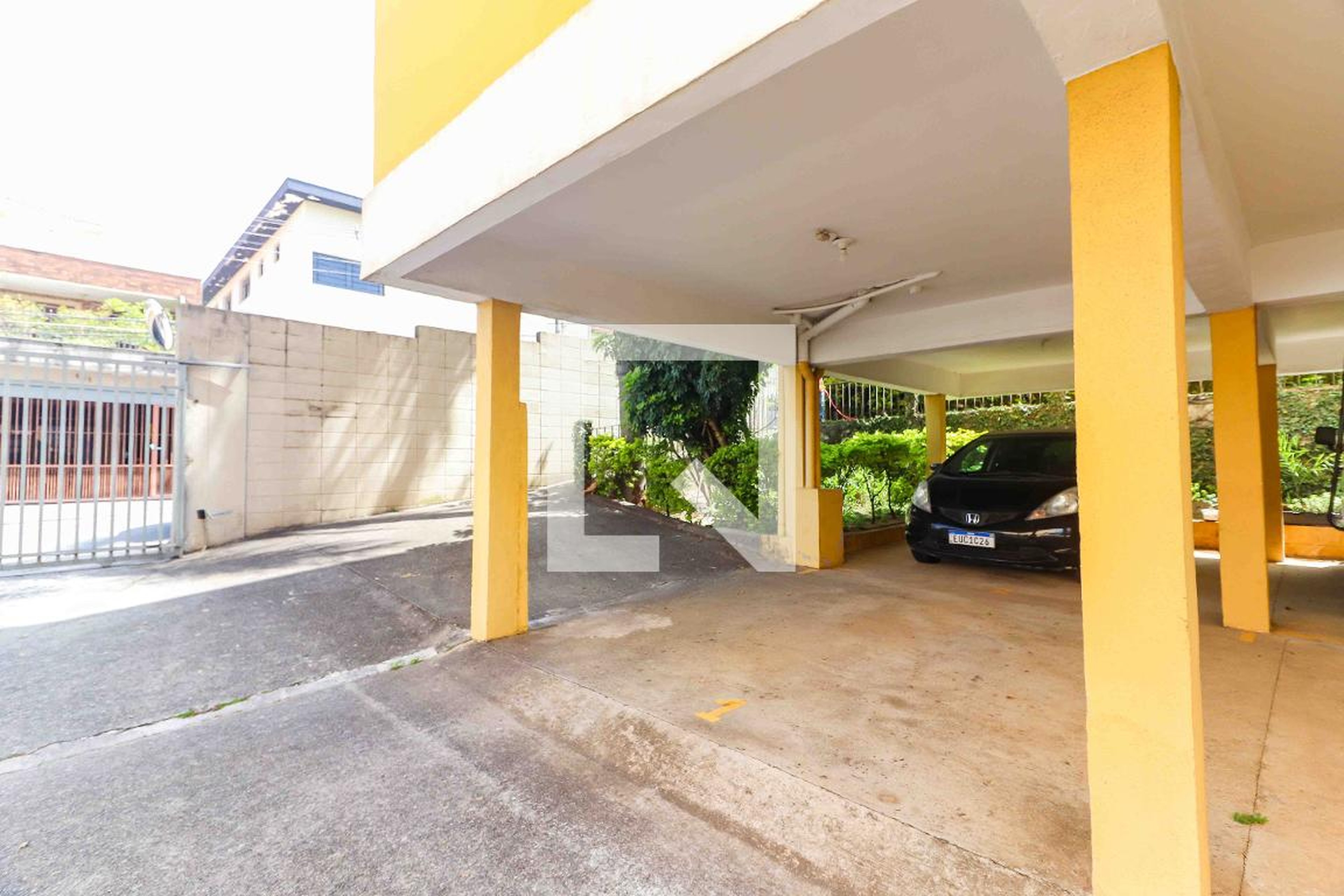 Condomínio - Ana Lucia