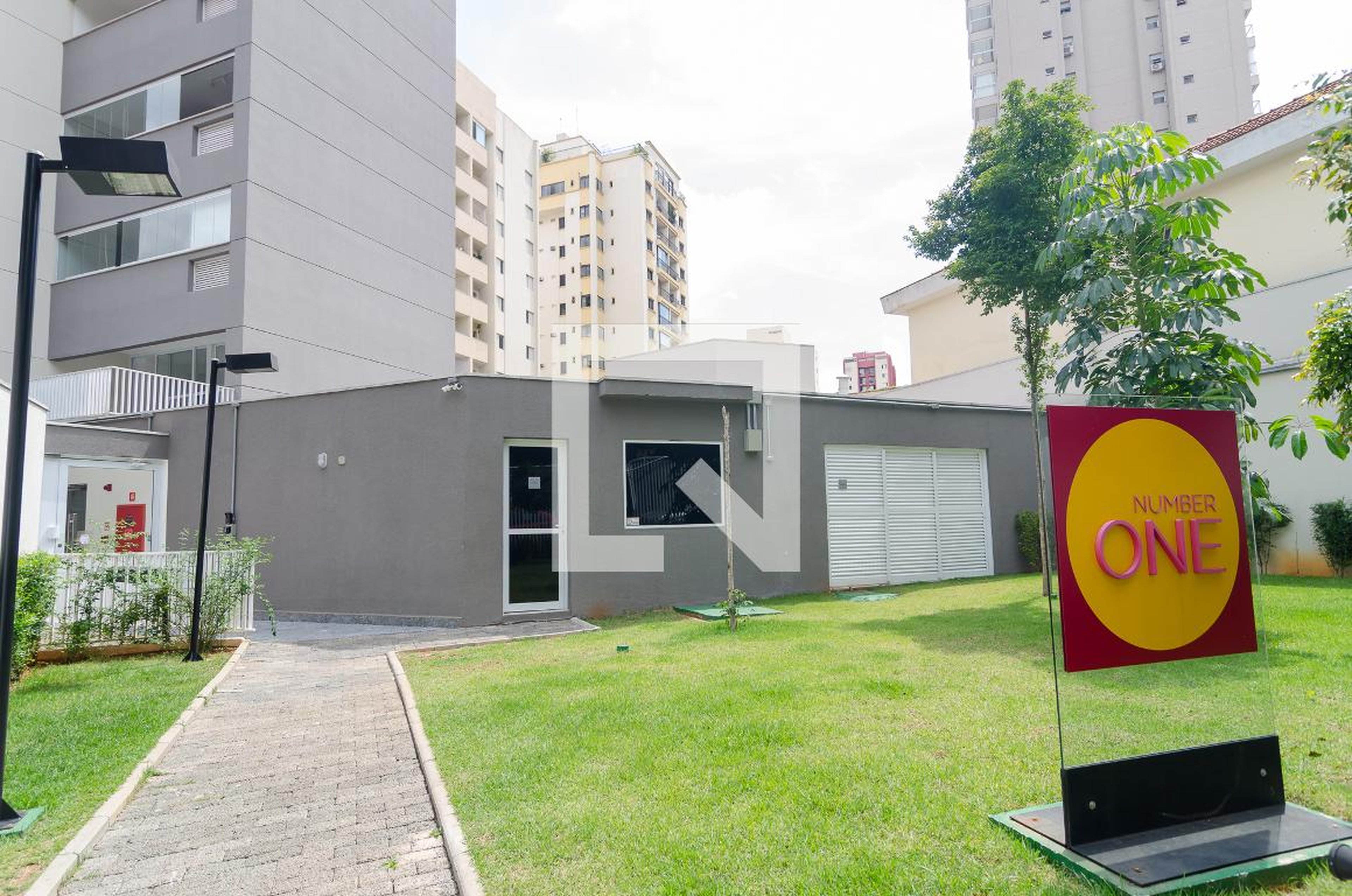 Fachada Edifício Residencial Number One