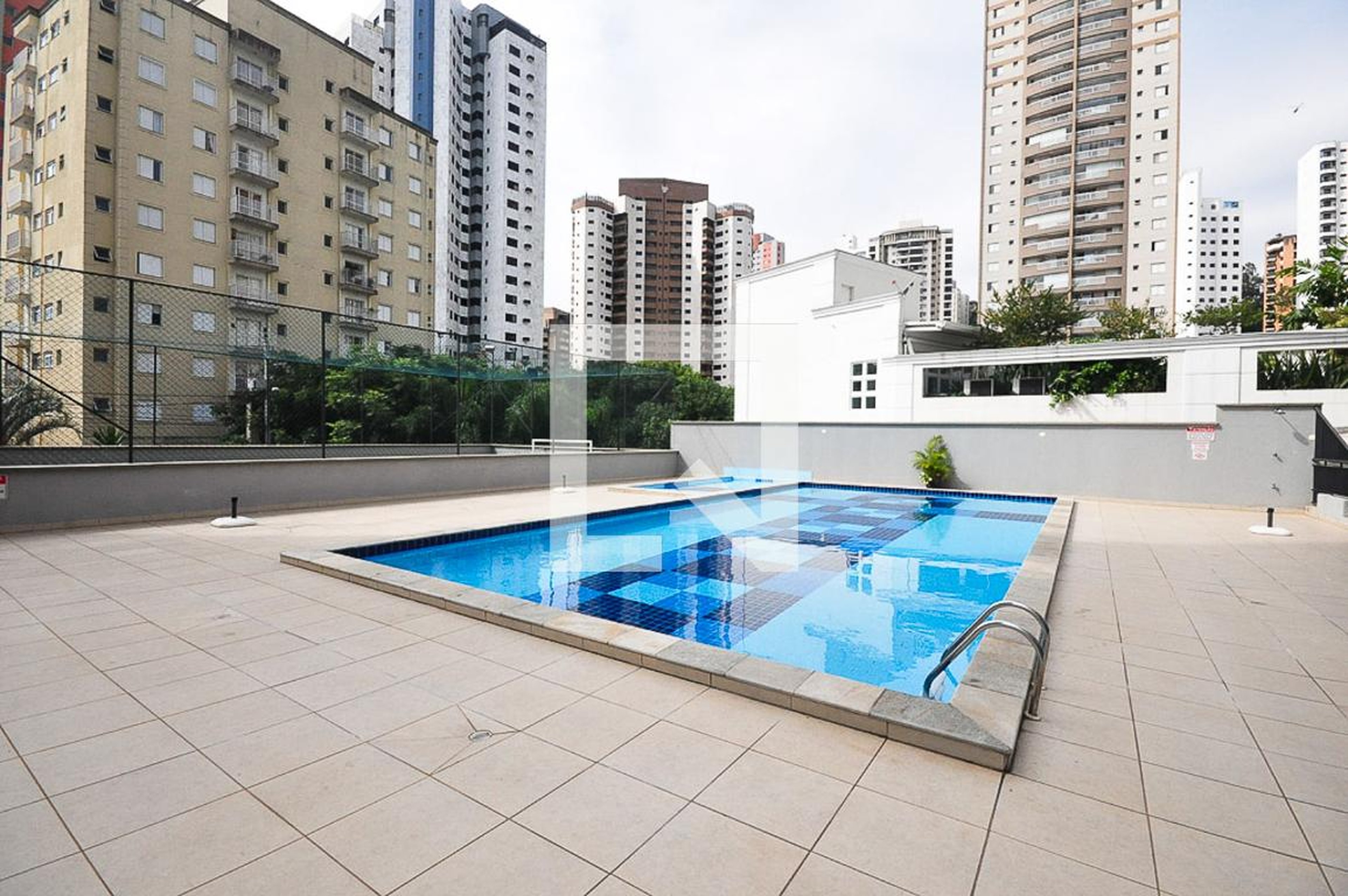 Piscina - Torres de Gênova