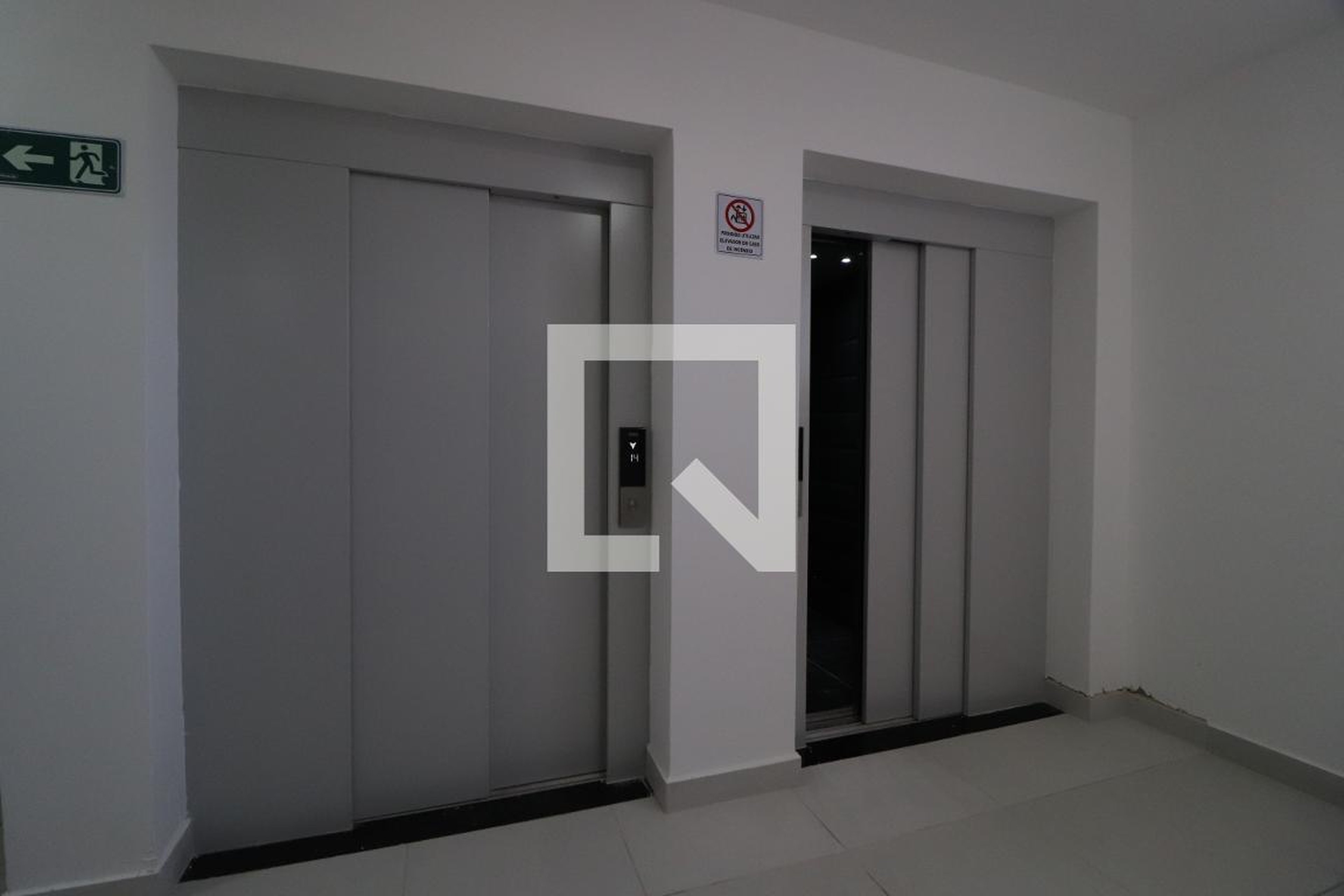 Elevador - Residencial Bosque dos Ipês