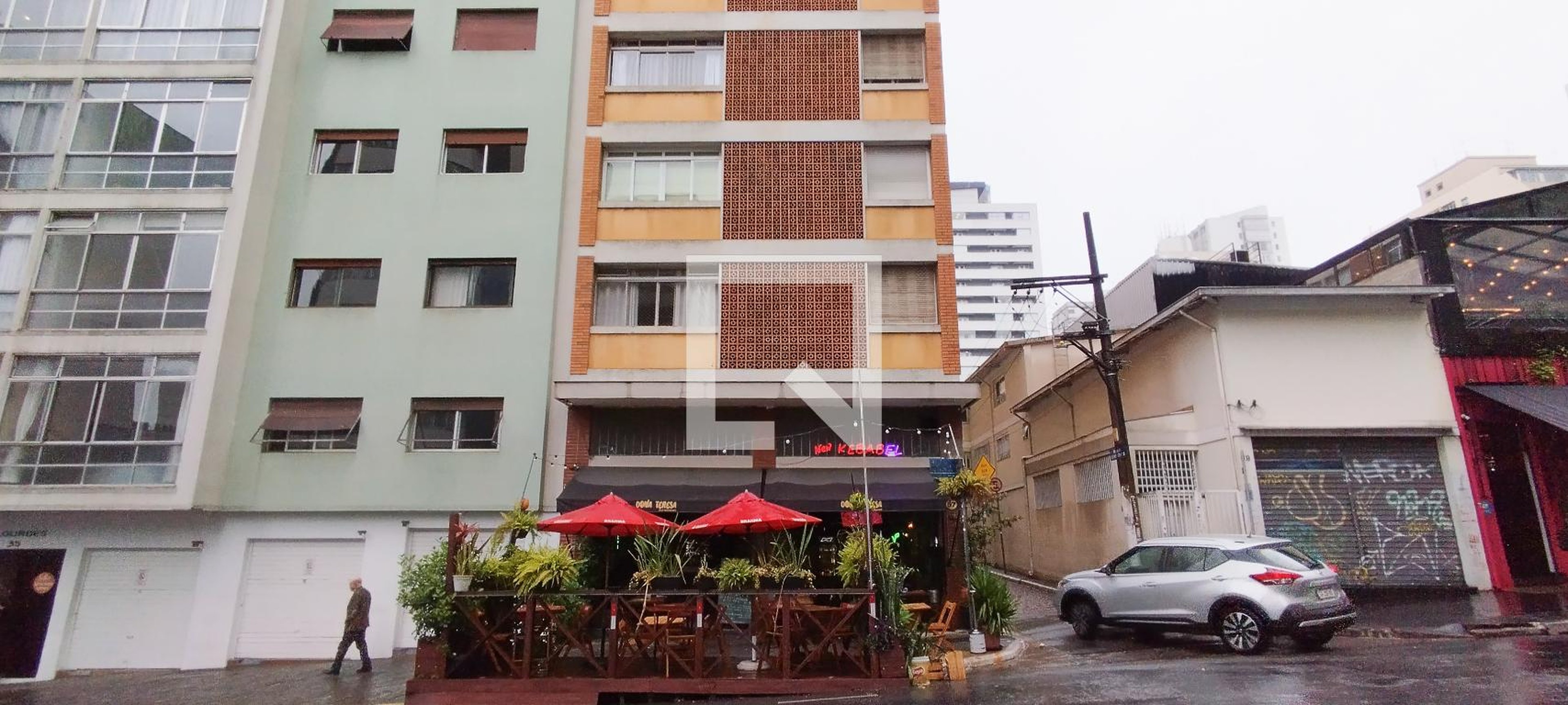 Fachada Edifício Adine