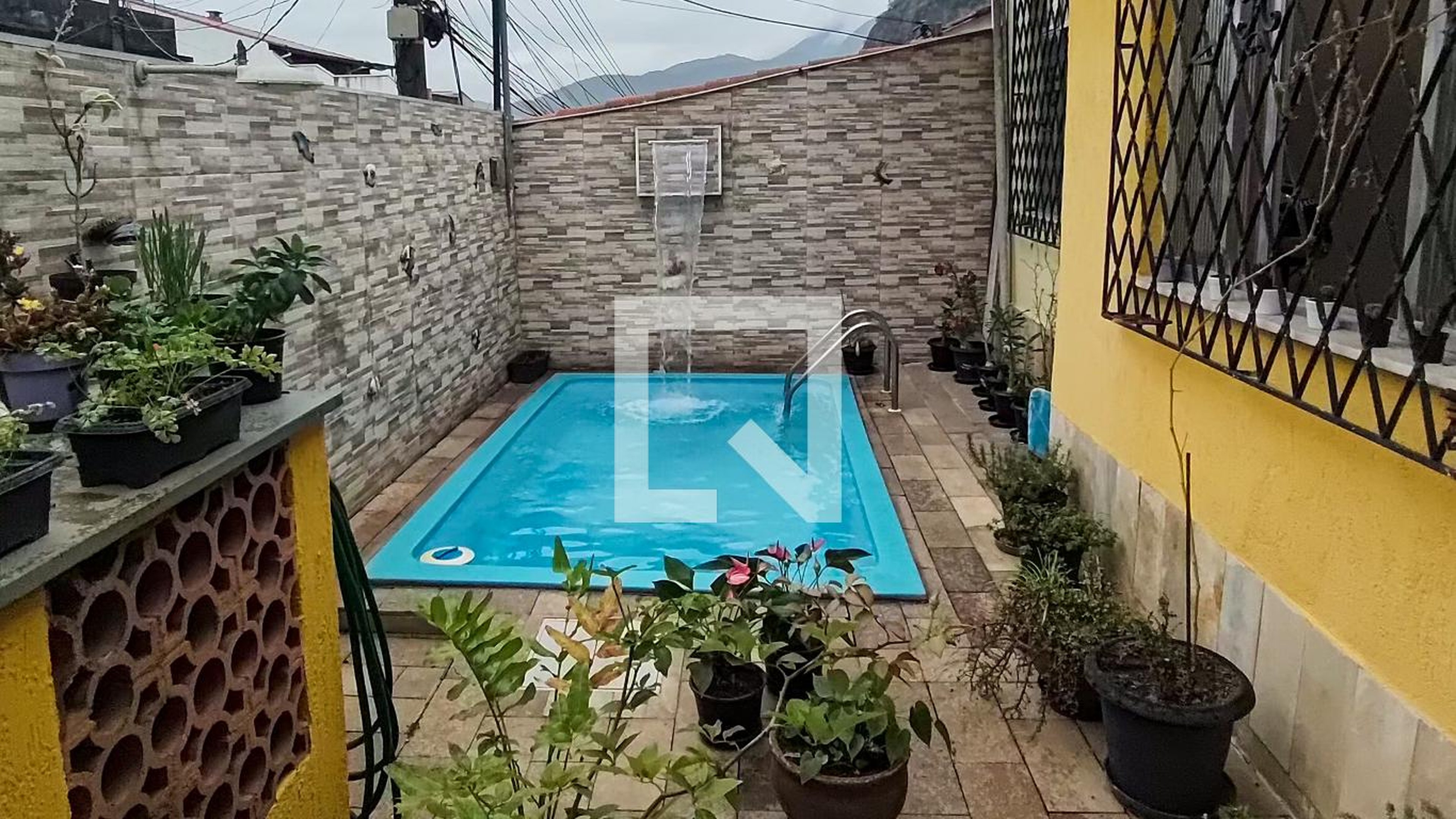 Piscina - Residencial Fênix