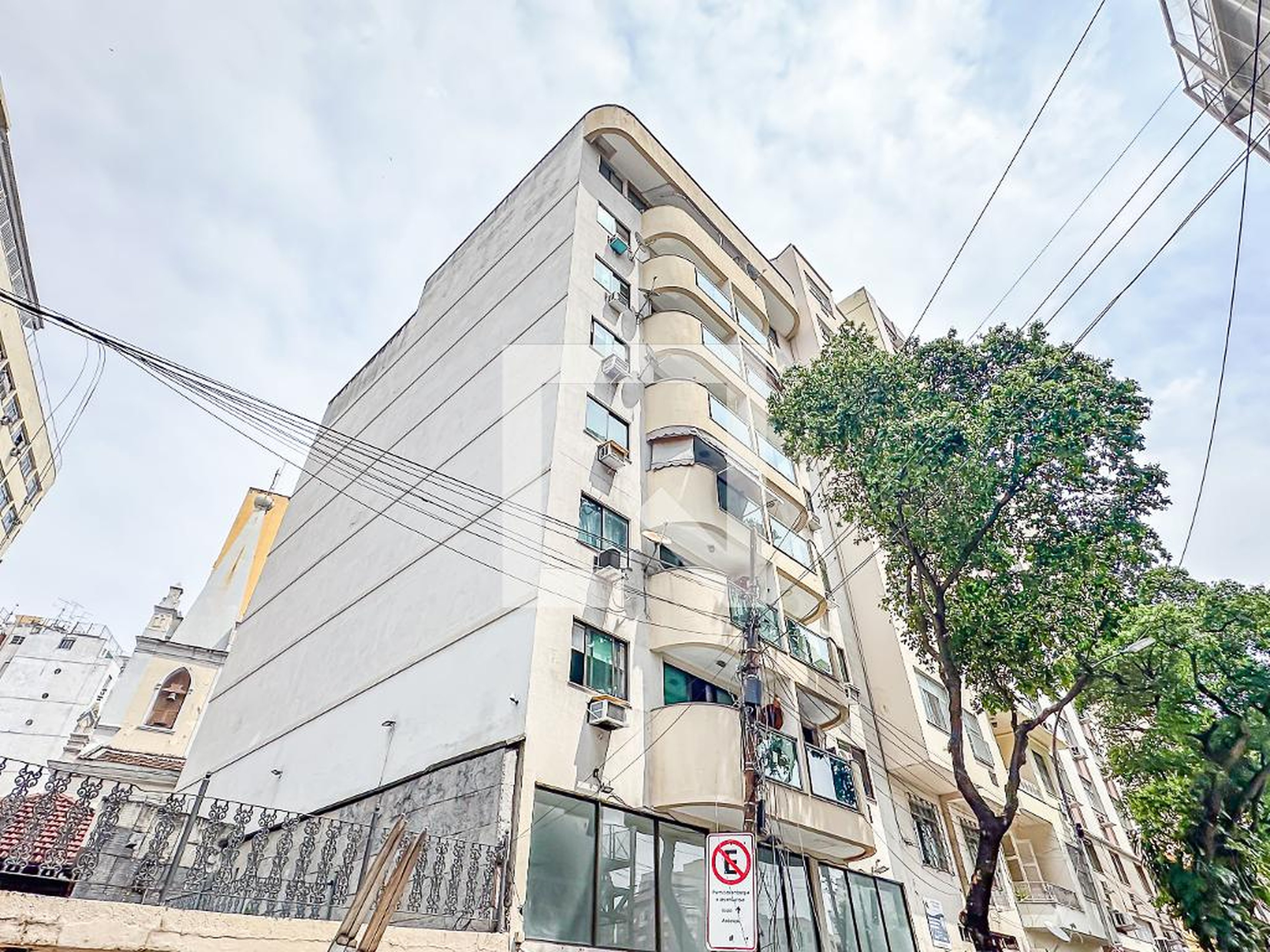 Fachada Condomínio em Rua Washington Luís, 75