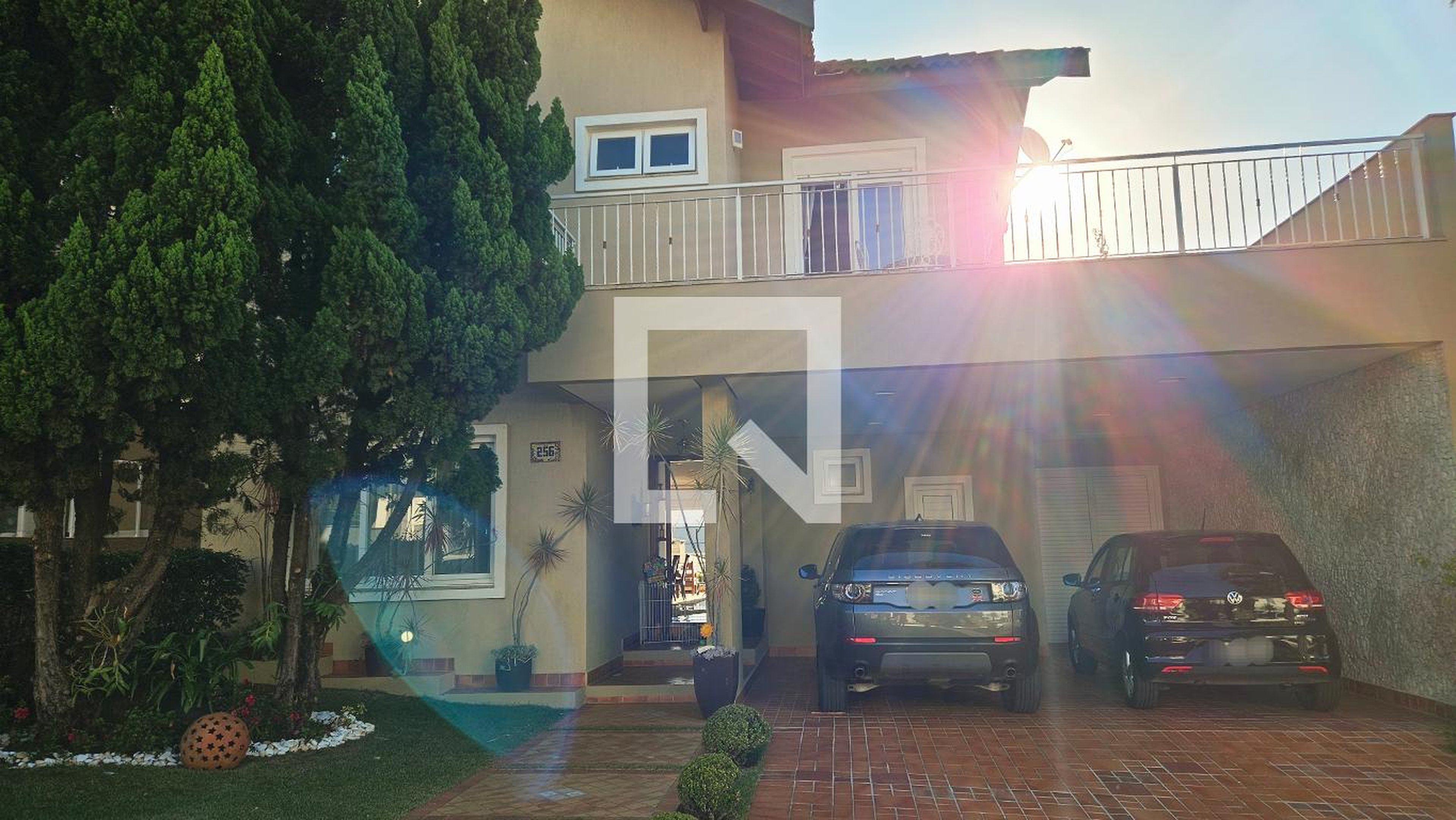 Fachada Condomínio em Rua Francisco Fredi, 256